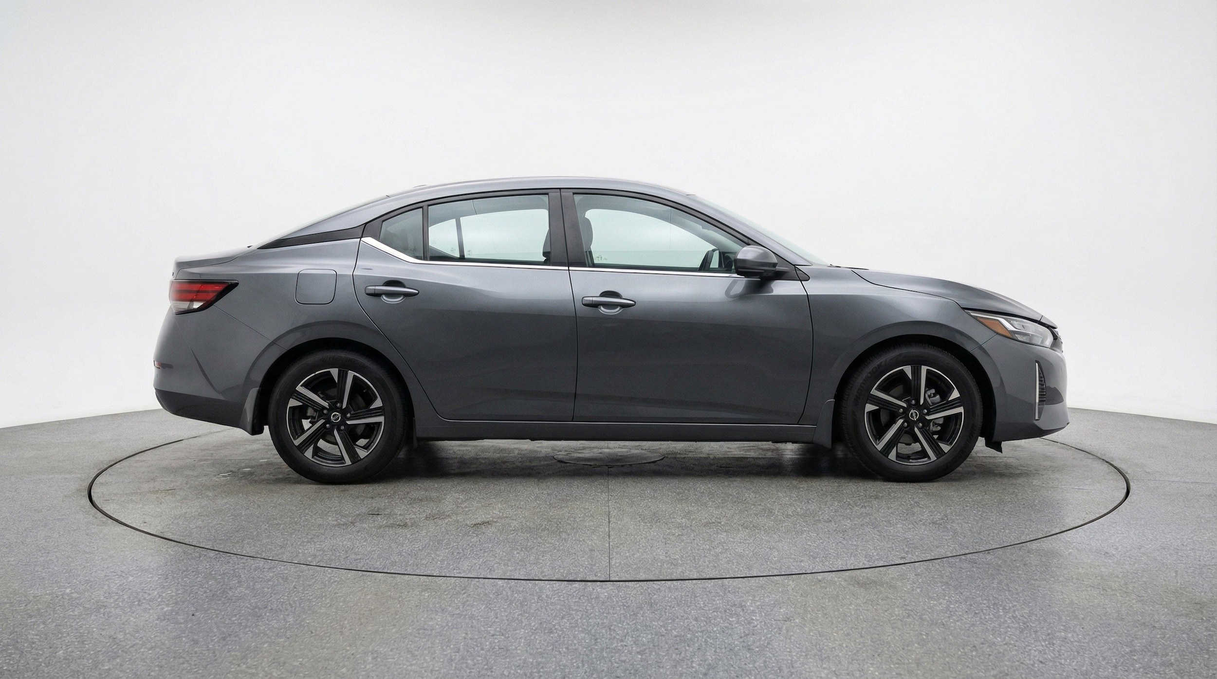 Thumbnail: 2025 Nissan Sentra - 11