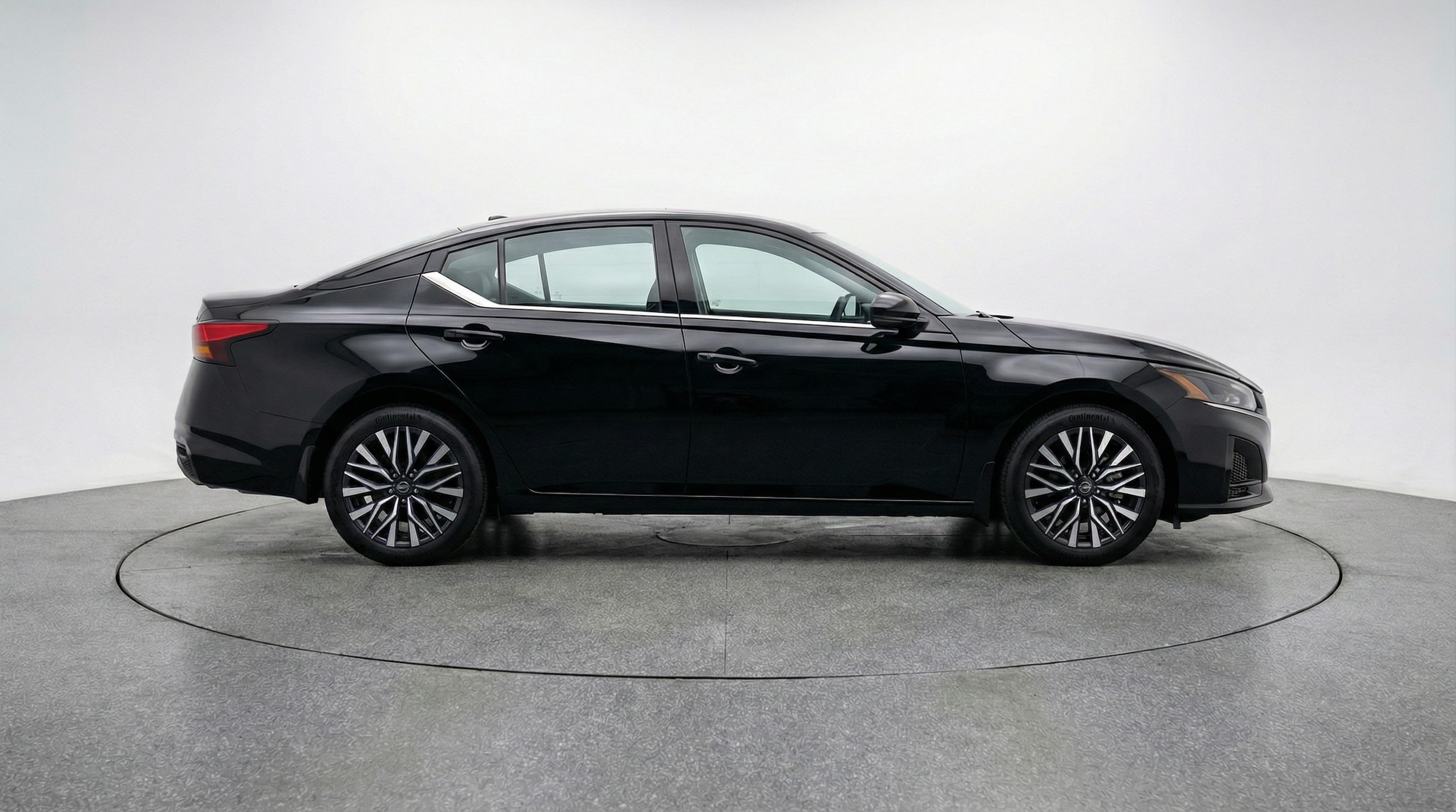 Thumbnail: 2025 Nissan Altima - 8