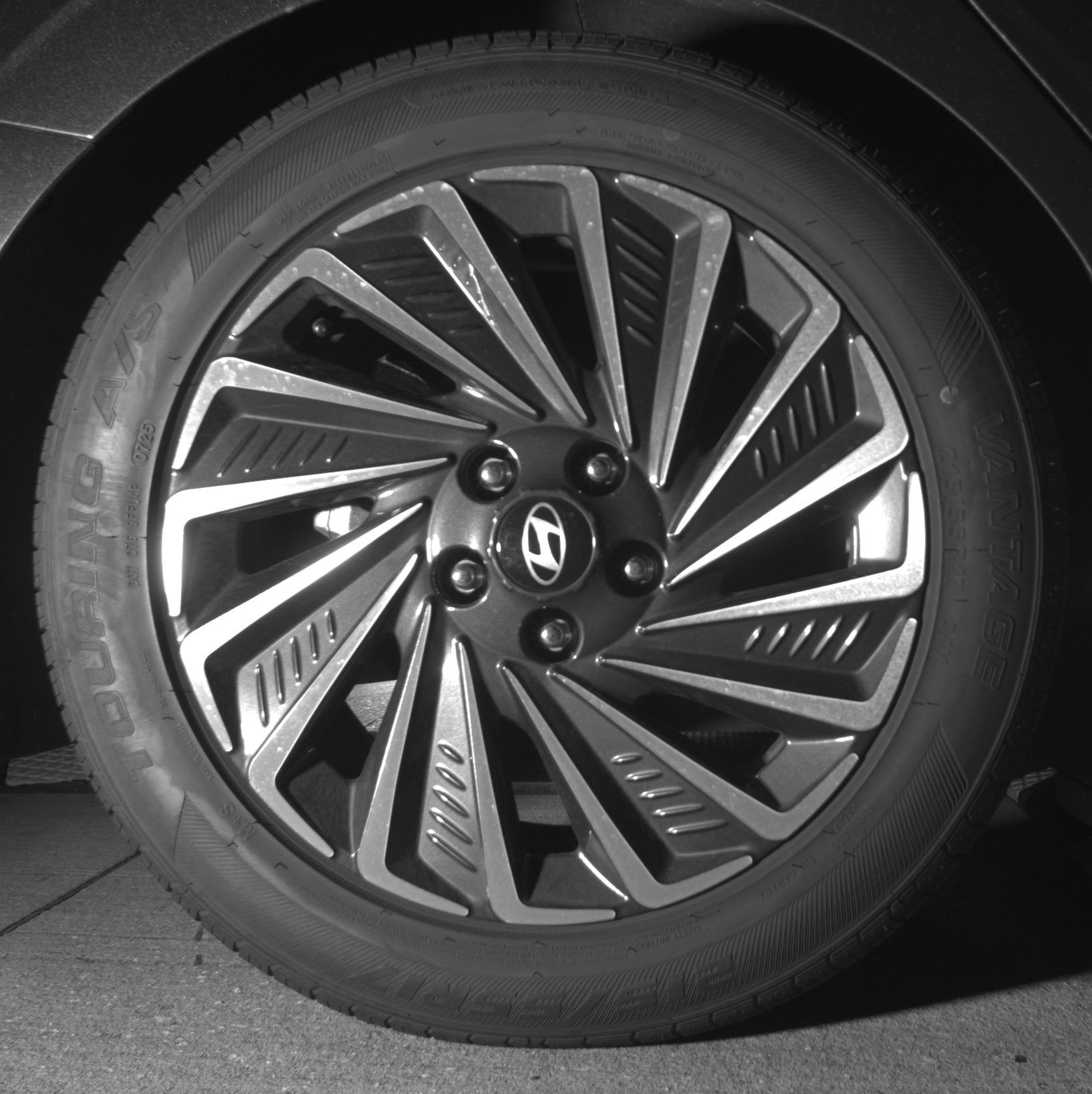 Thumbnail: 2024 Hyundai Sonata - 15