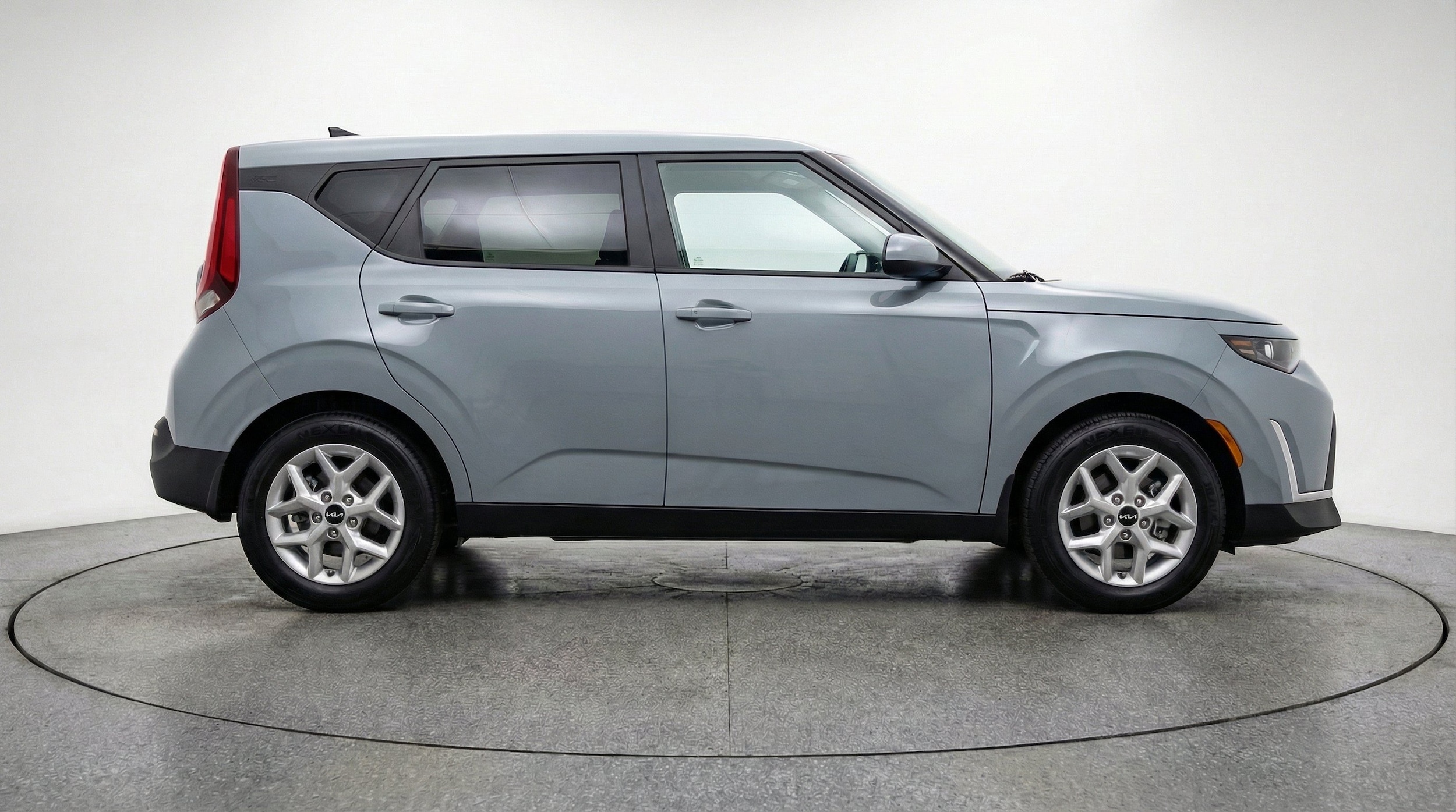 Thumbnail: 2025 Kia Soul - 11