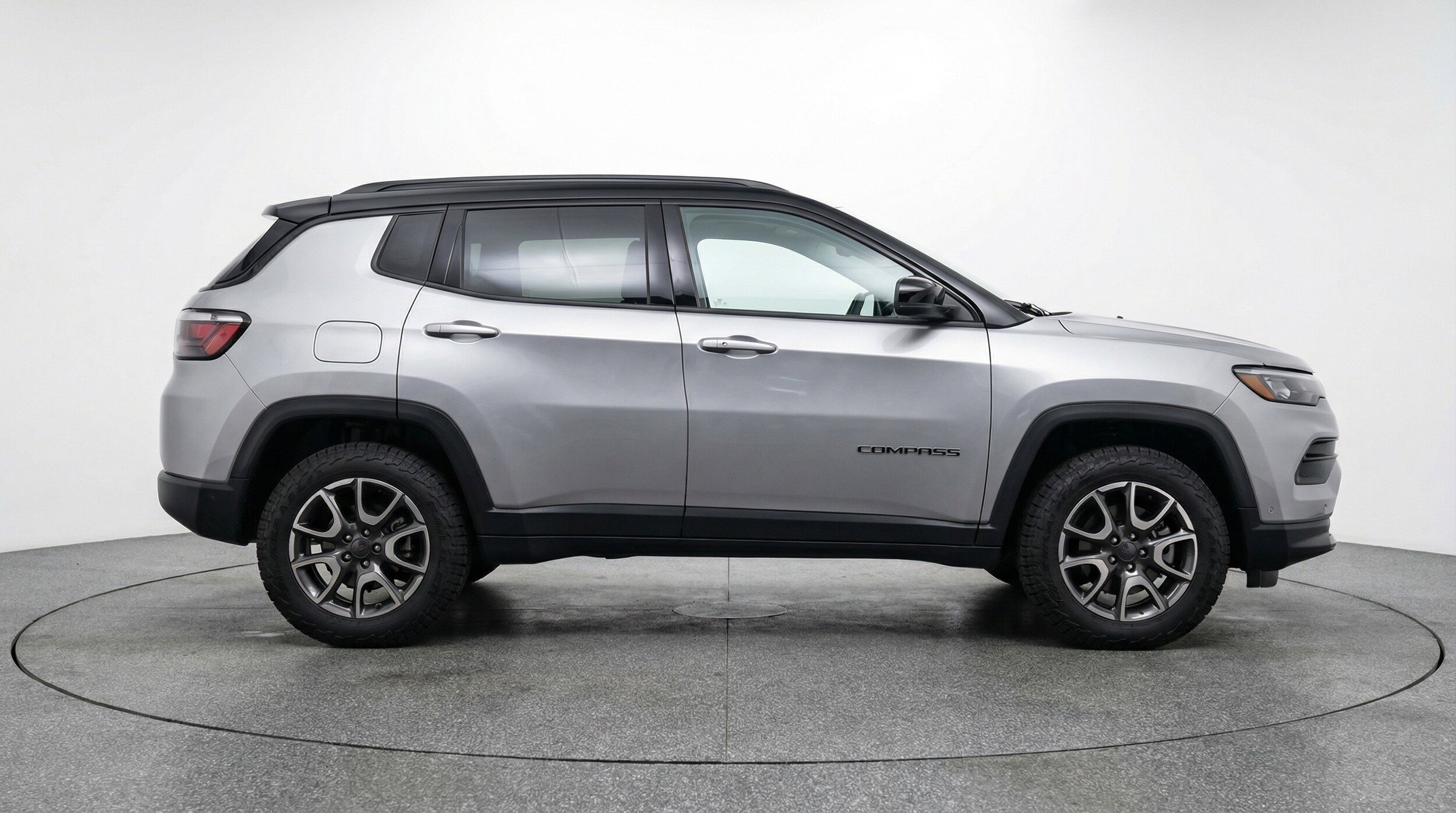 Thumbnail: 2025 Jeep Compass - 11