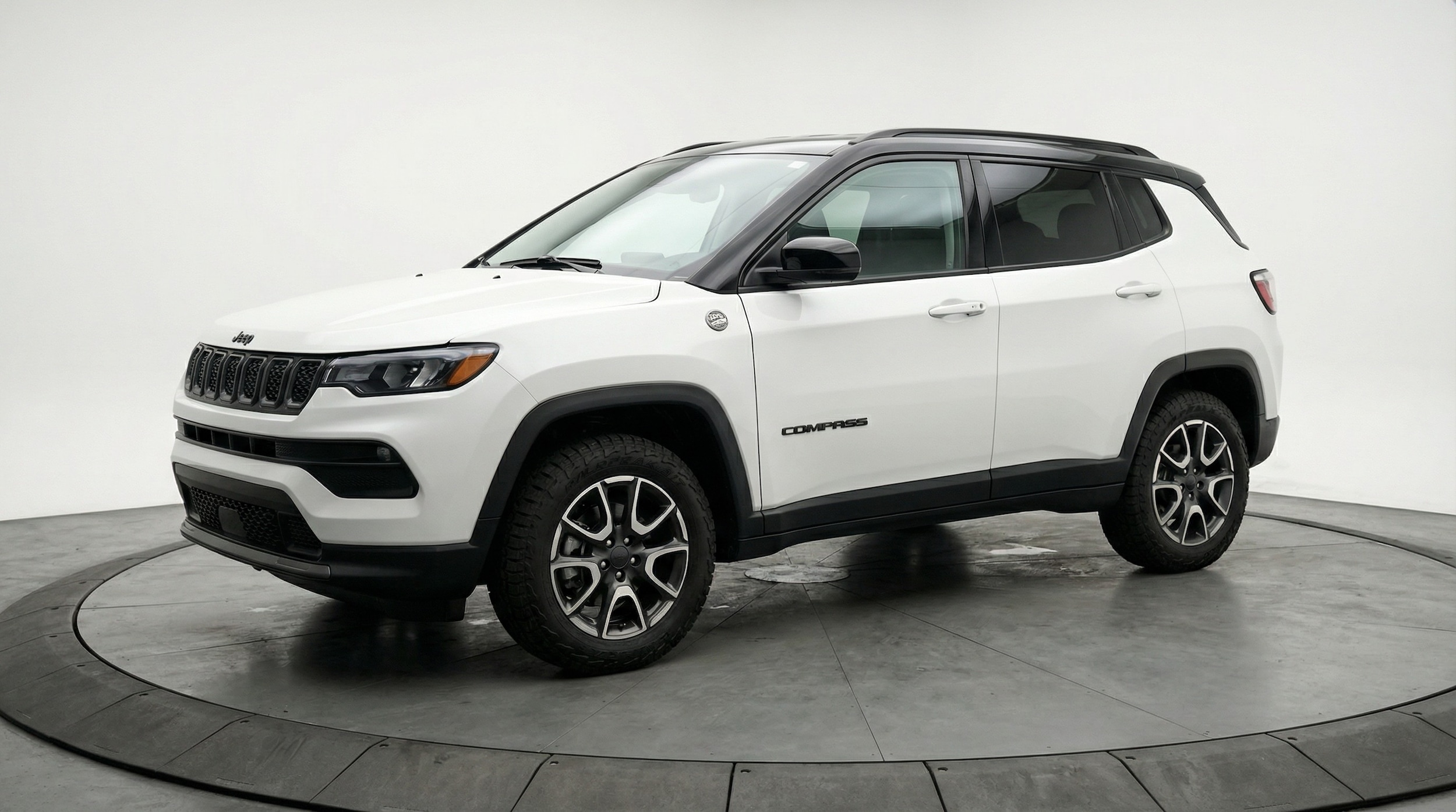 Thumbnail: 2025 Jeep Compass - 3