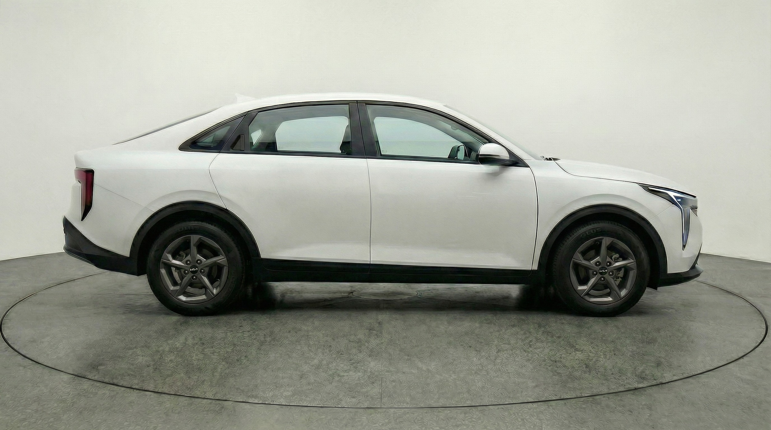 Thumbnail: 2025 Kia K4 - 8