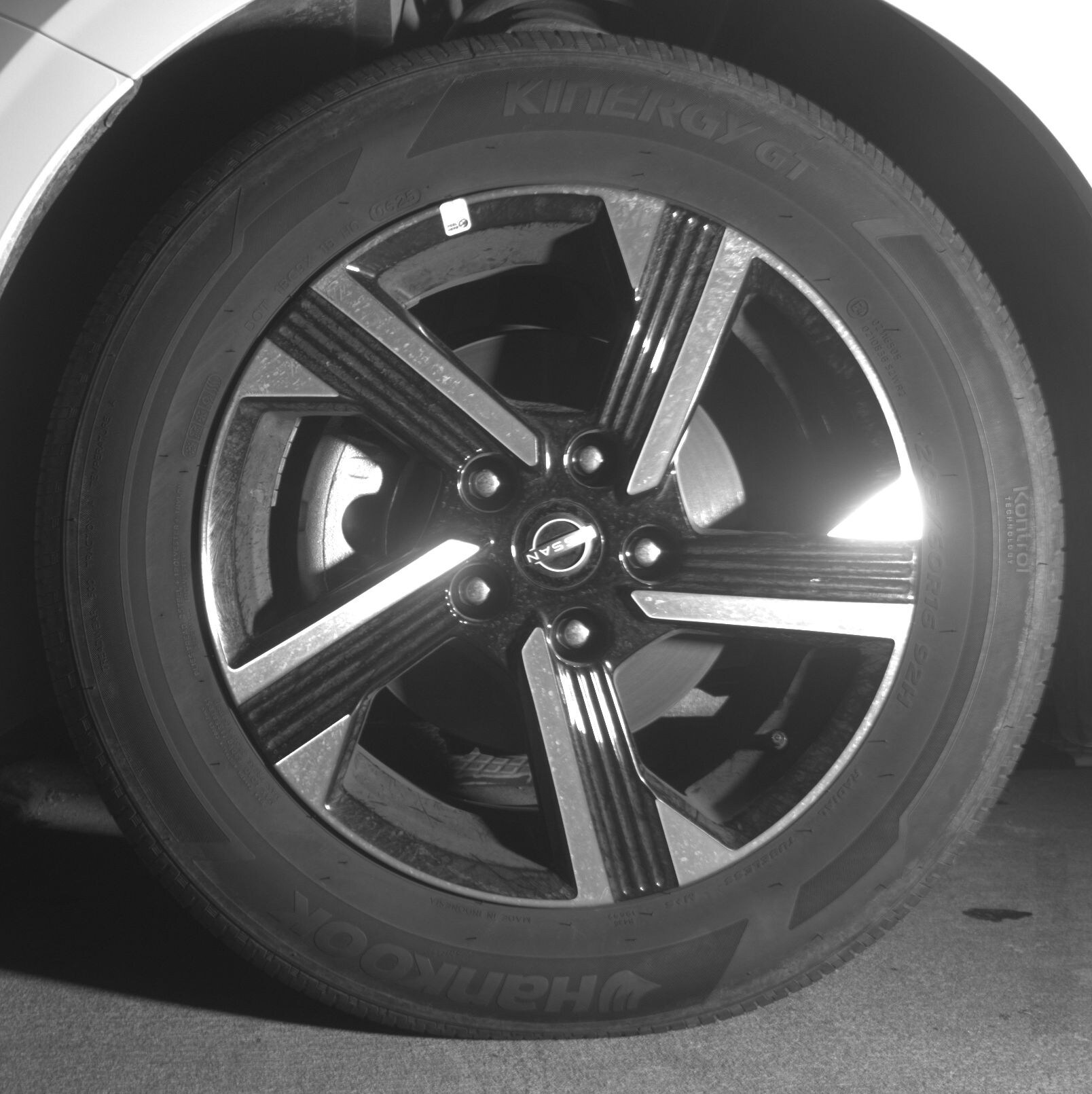 Thumbnail: 2025 Nissan Sentra - 9