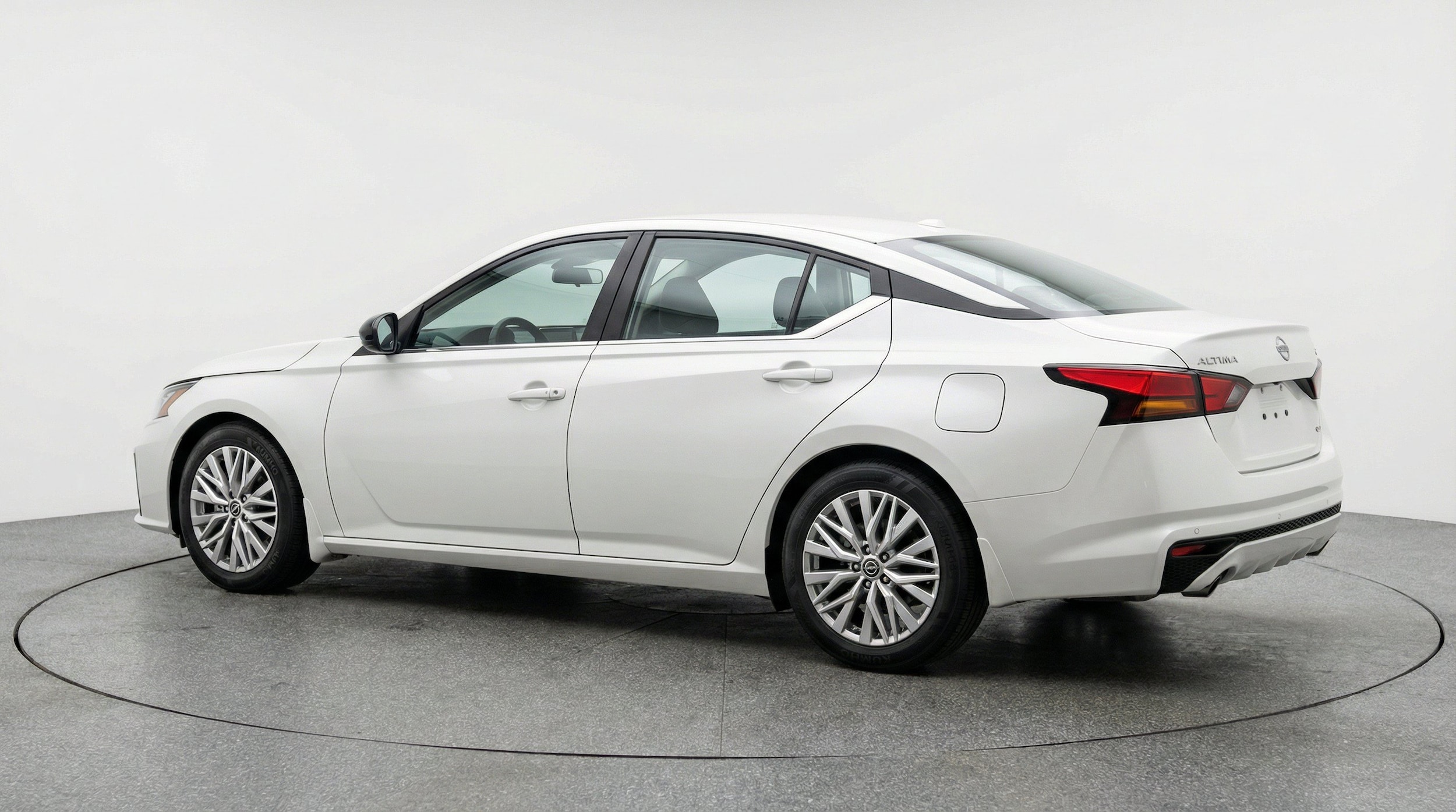 Thumbnail: 2025 Nissan Altima - 6