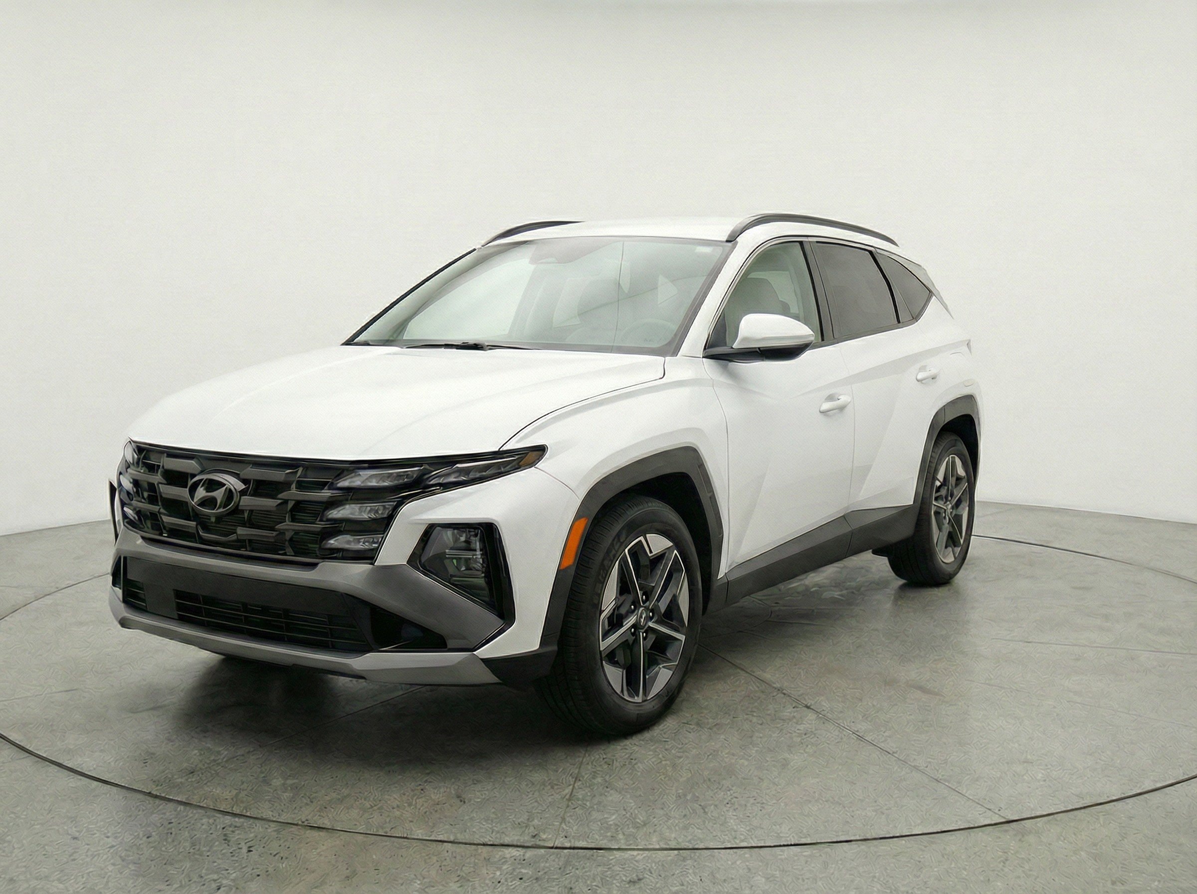 Thumbnail: 2025 Hyundai Tucson - 3