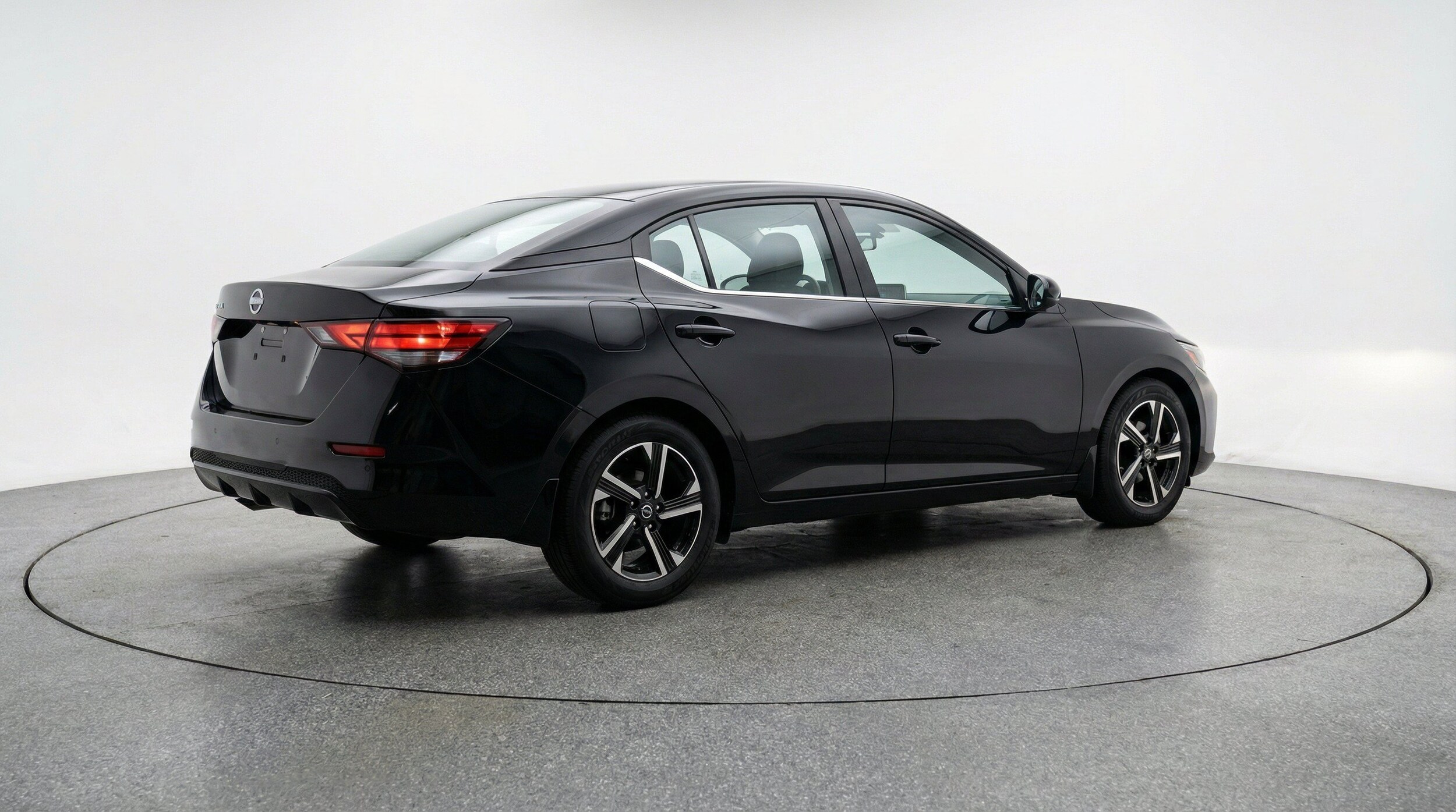 Thumbnail: 2025 Nissan Sentra - 9