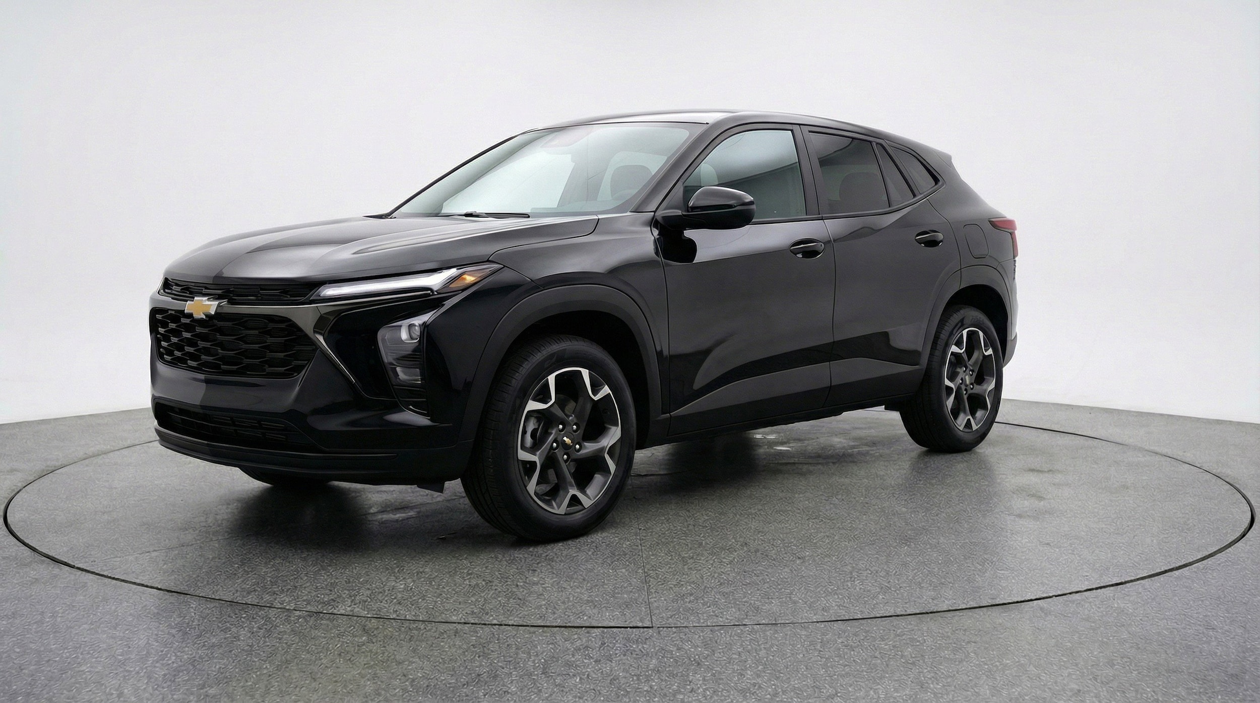 Thumbnail: 2025 Chevrolet Trax - 3