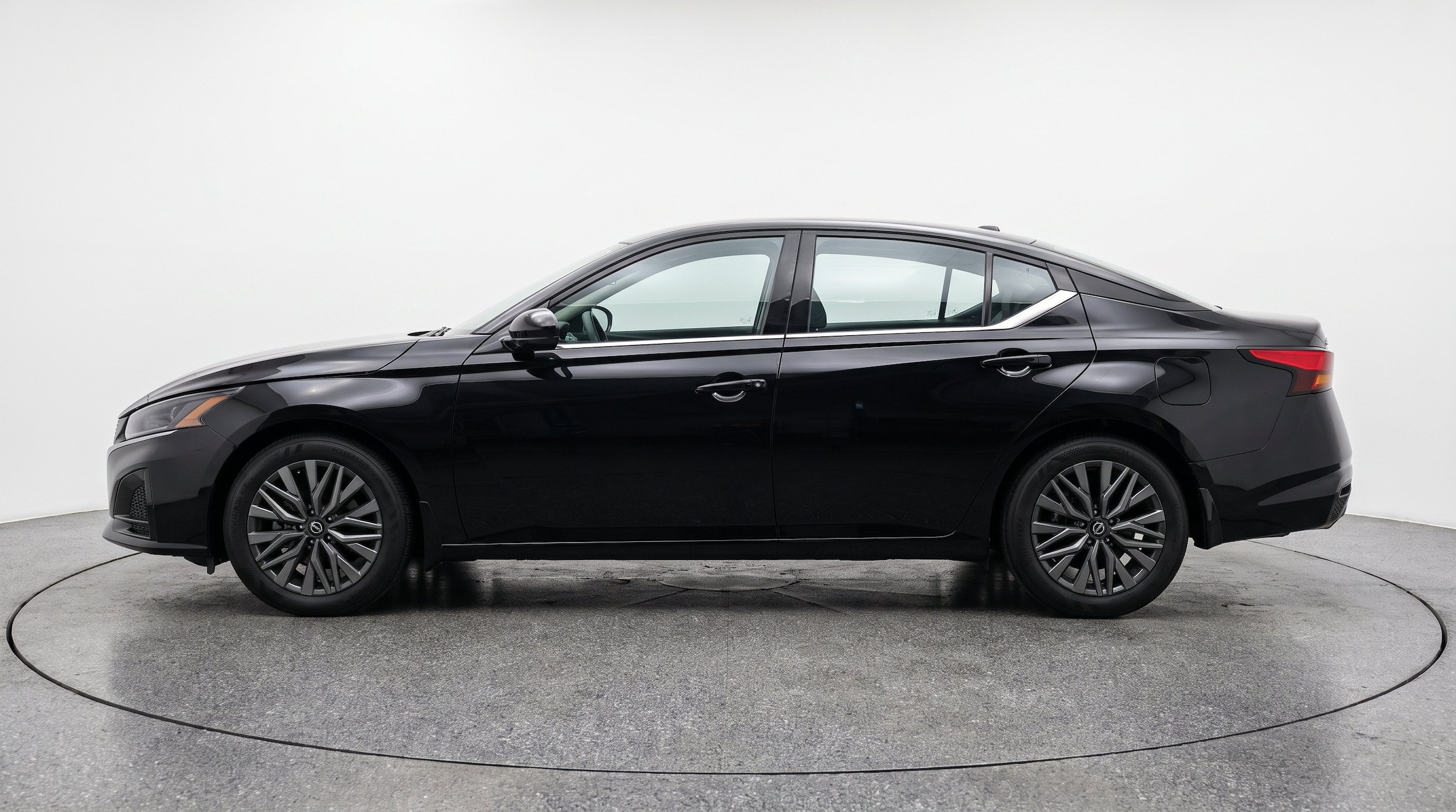 Thumbnail: 2026 Nissan Altima - 5
