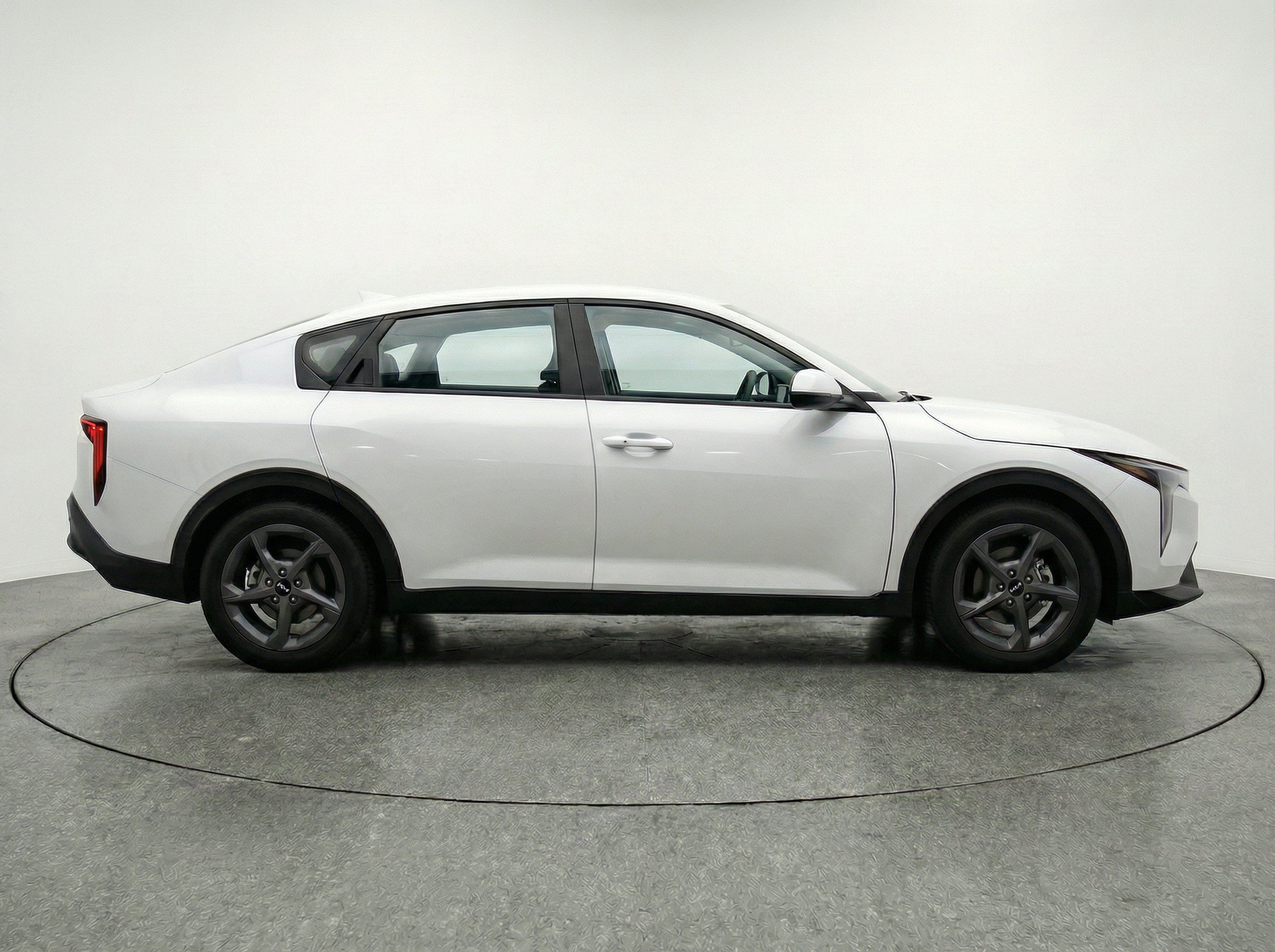 Thumbnail: 2025 Kia K4 - 5