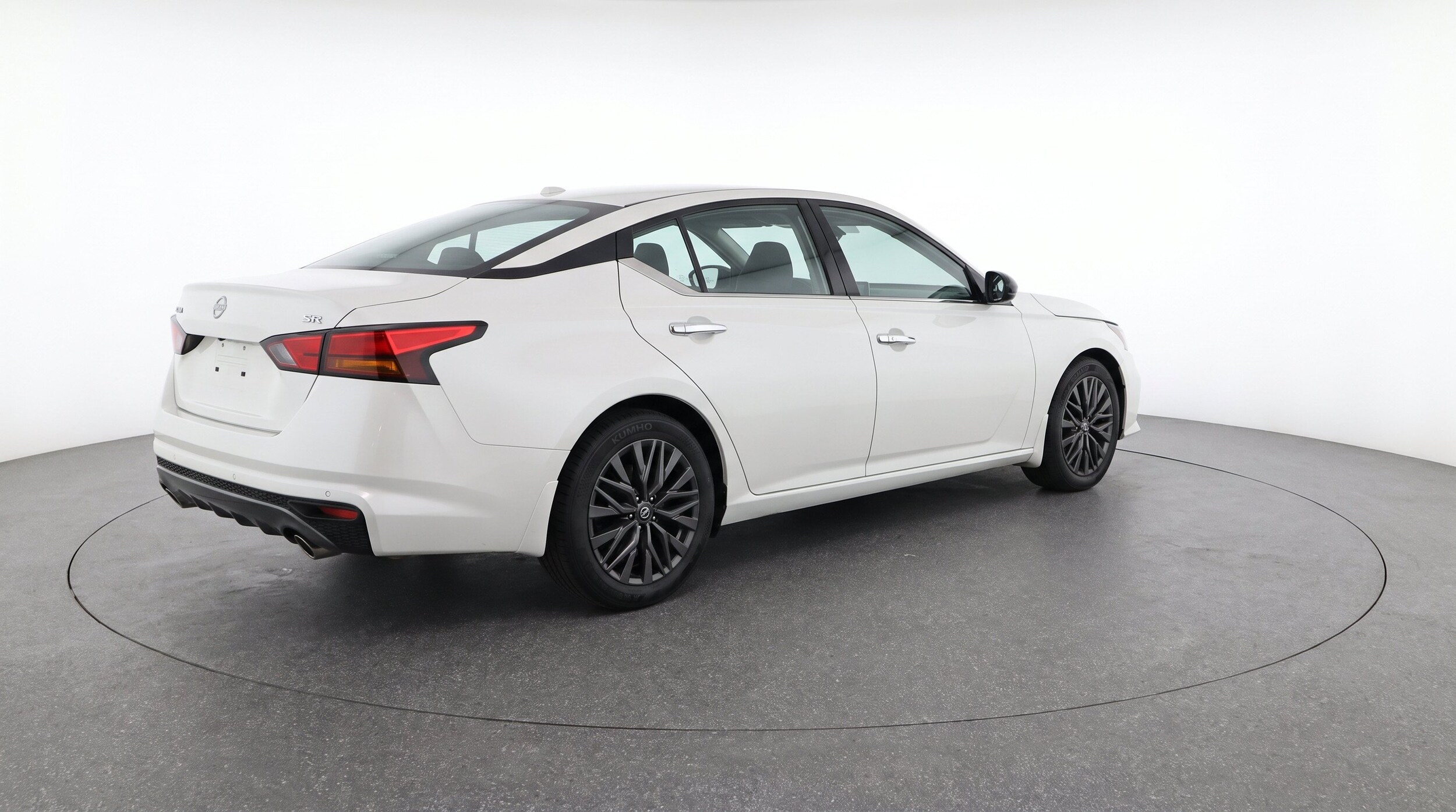Thumbnail: 2025 Nissan Altima - 9