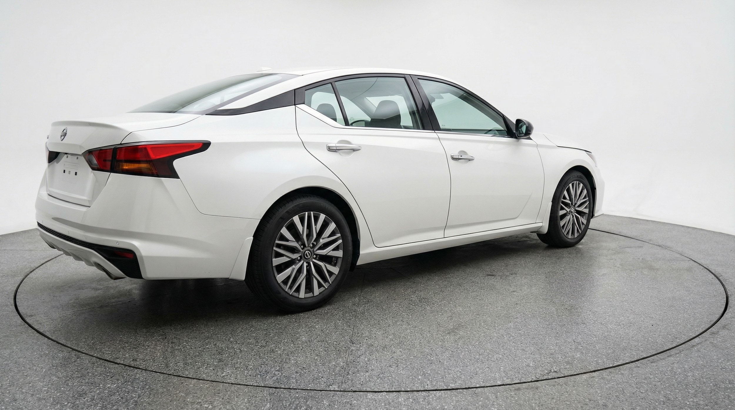 Thumbnail: 2025 Nissan Altima - 7