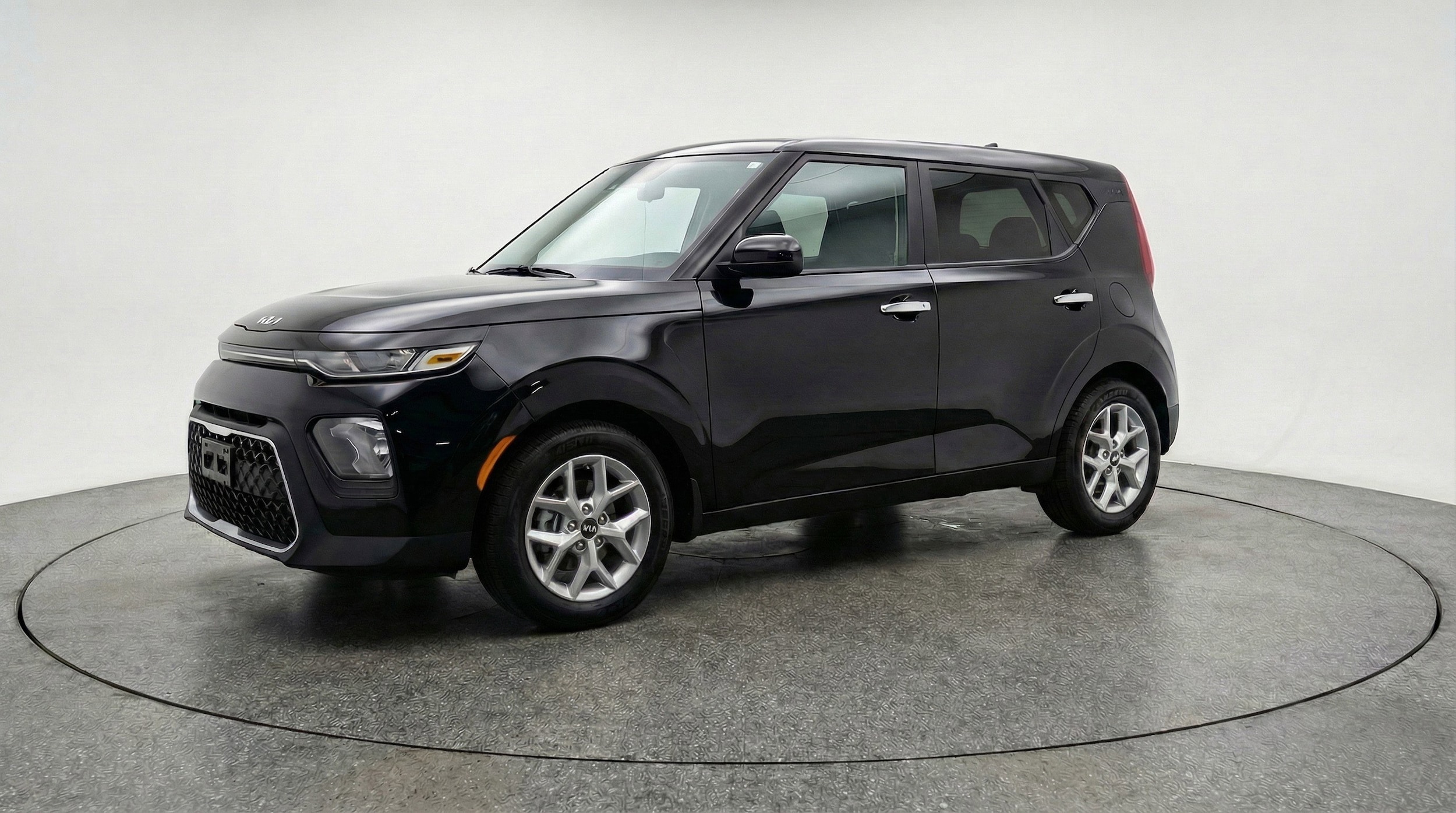 Thumbnail: 2025 Kia Soul - 3