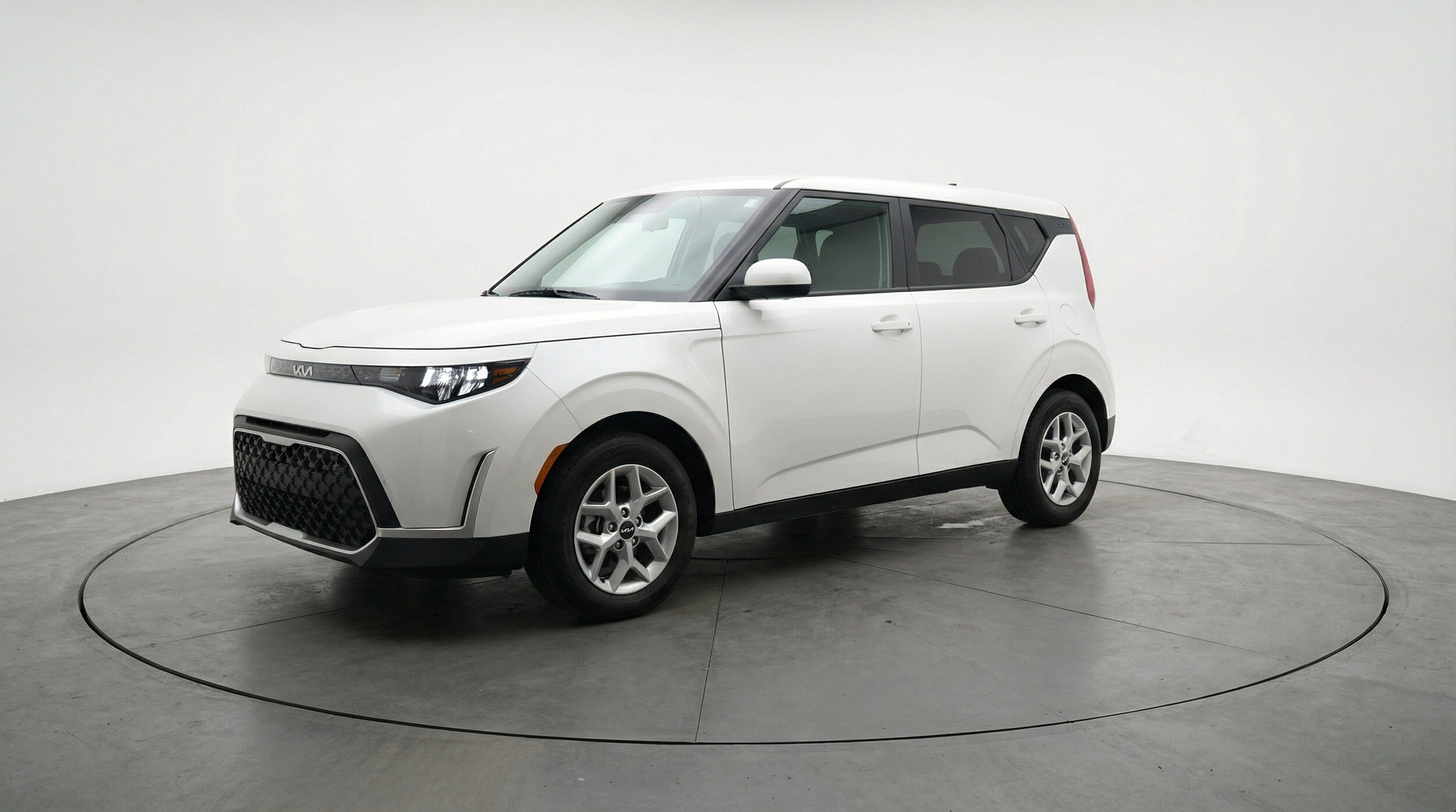 Thumbnail: 2025 Kia Soul - 3