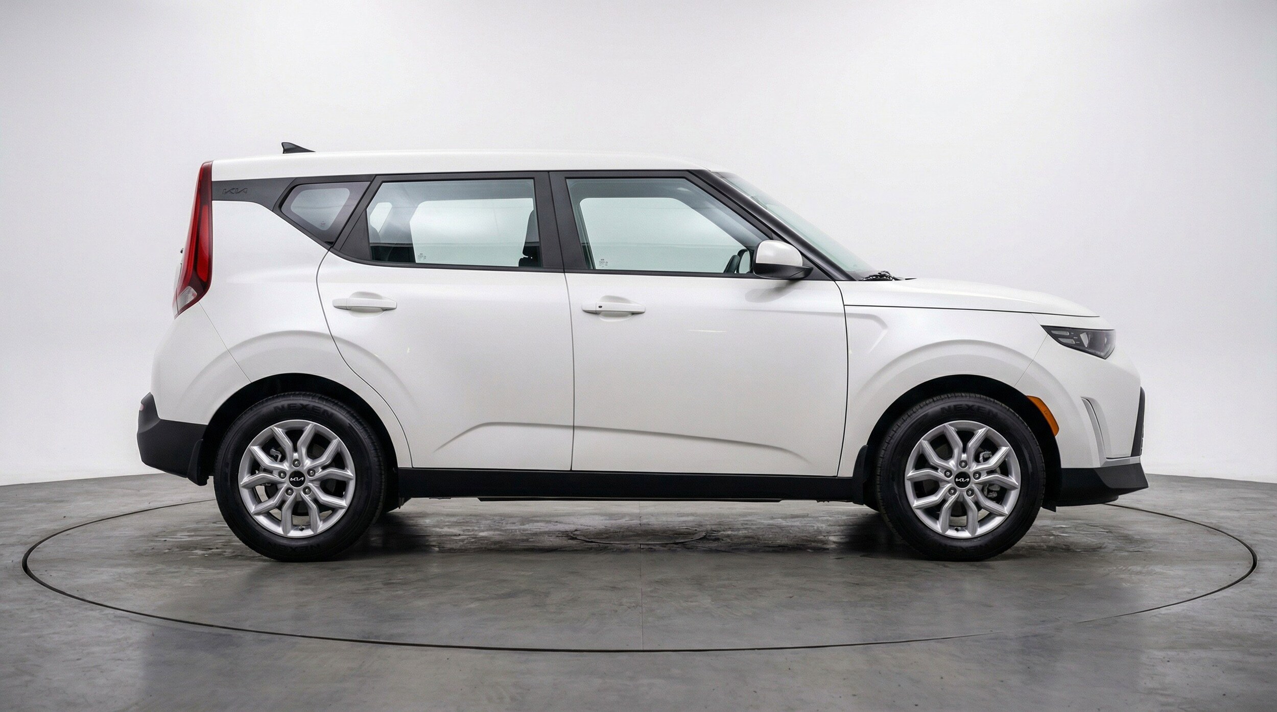 Thumbnail: 2025 Kia Soul - 11