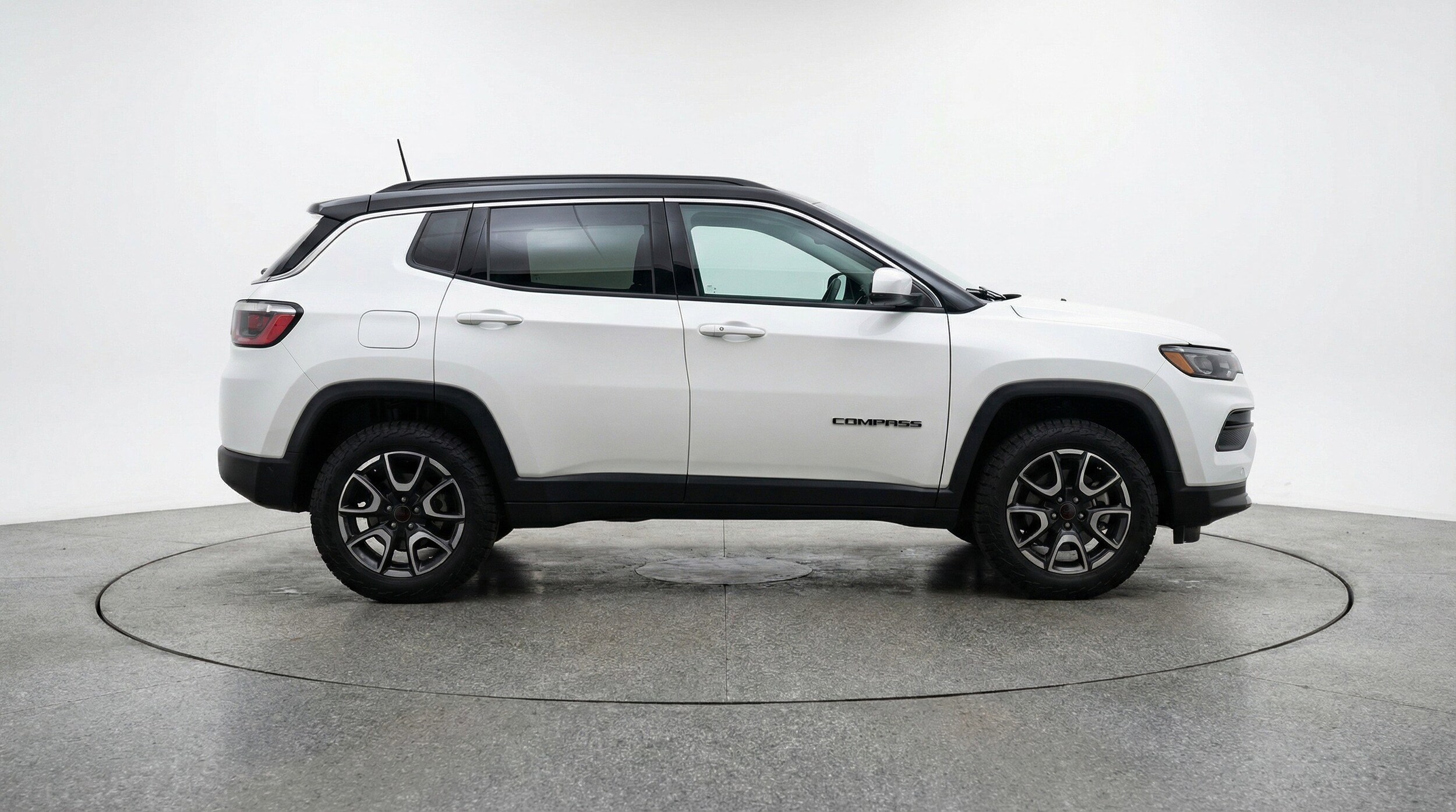 Thumbnail: 2025 Jeep Compass - 11