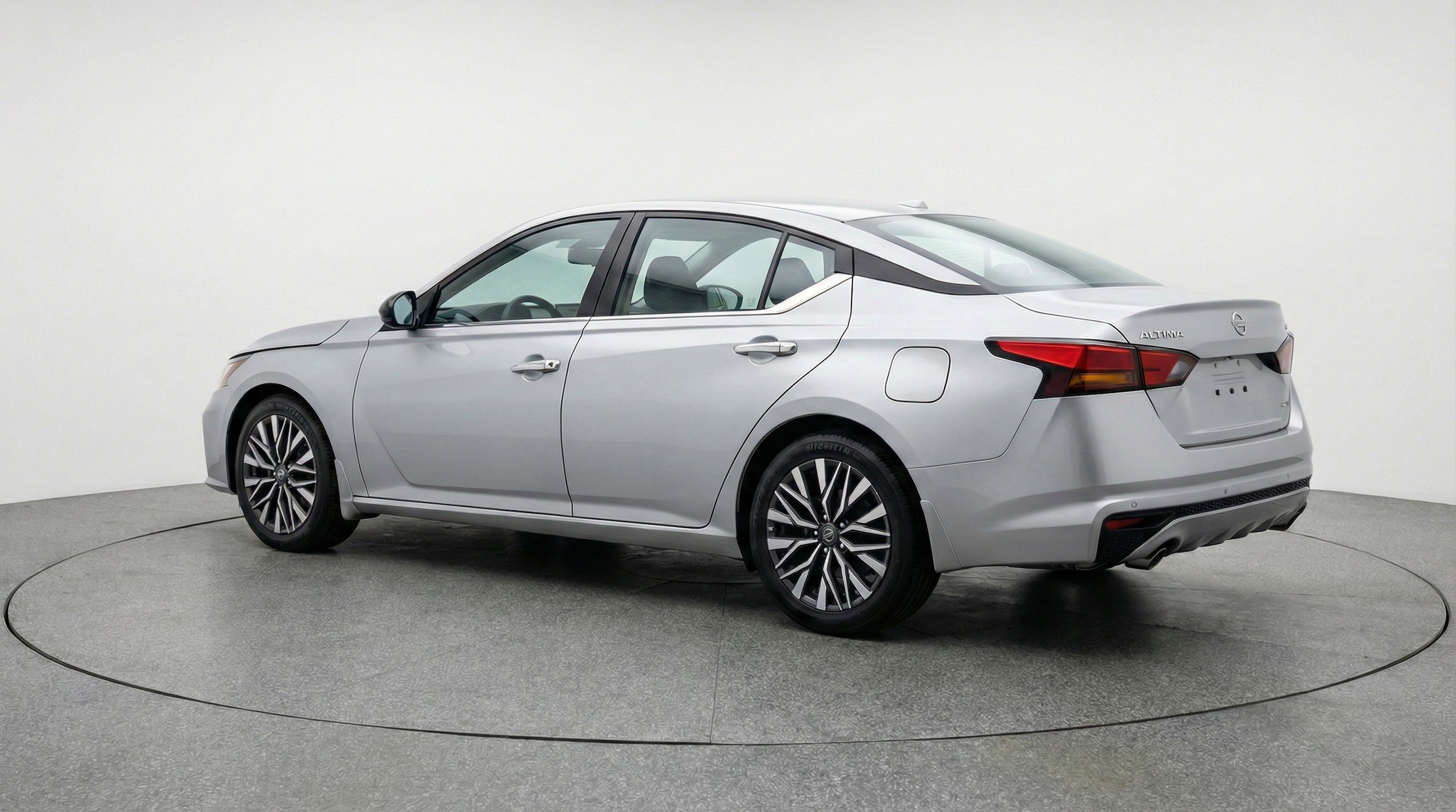 Thumbnail: 2025 Nissan Altima - 6