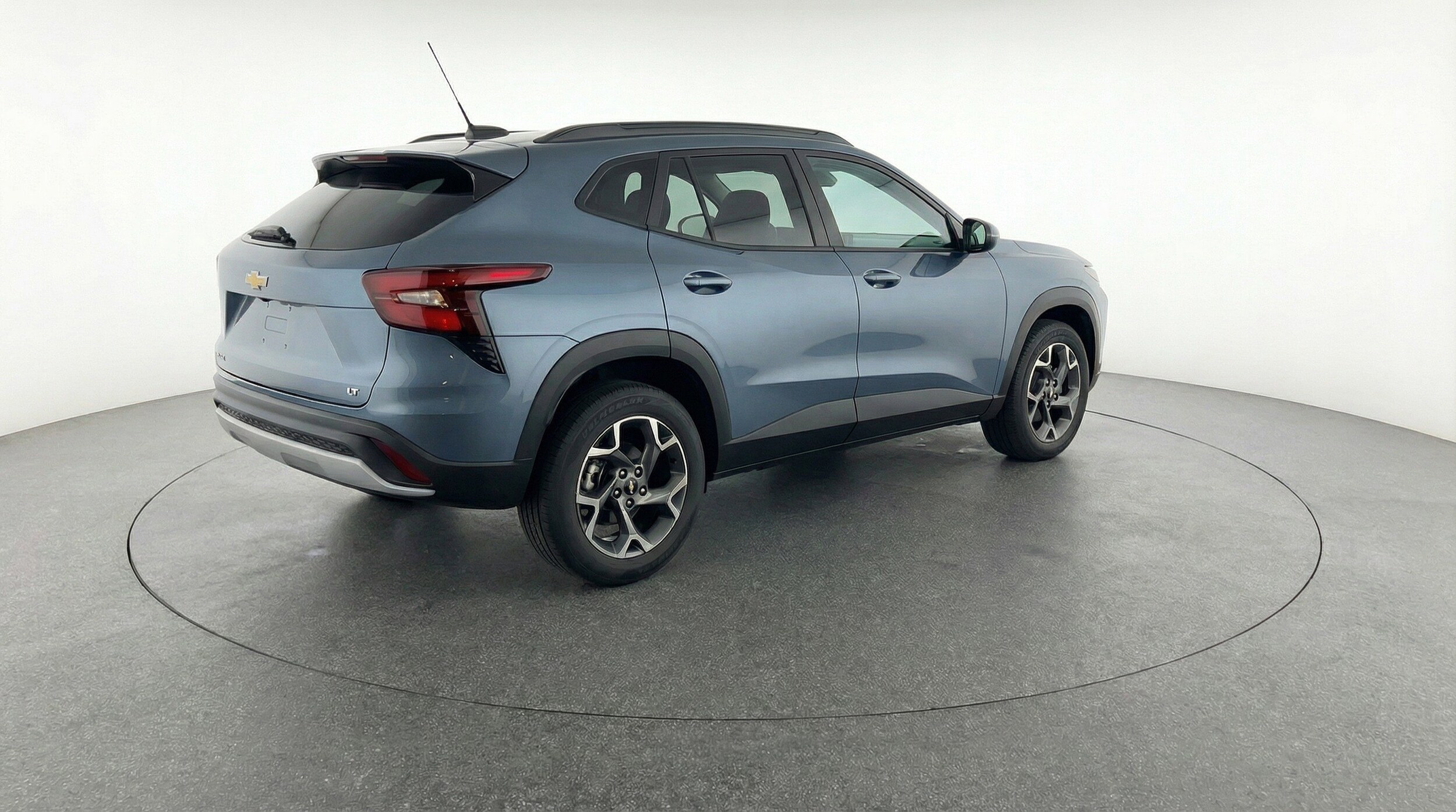 Thumbnail: 2025 Chevrolet Trax - 9