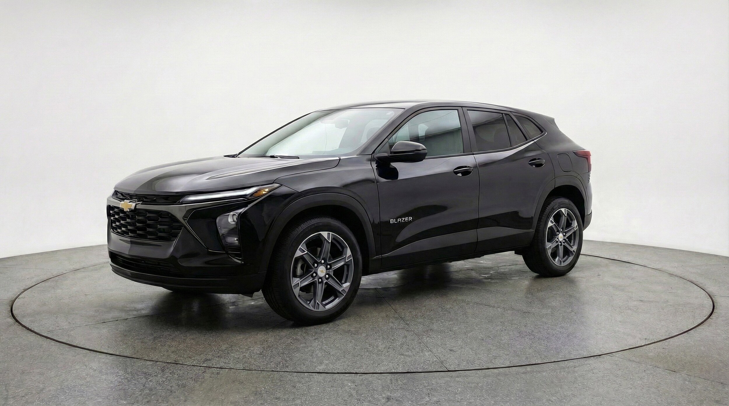 Thumbnail: 2025 Chevrolet Blazer - 3