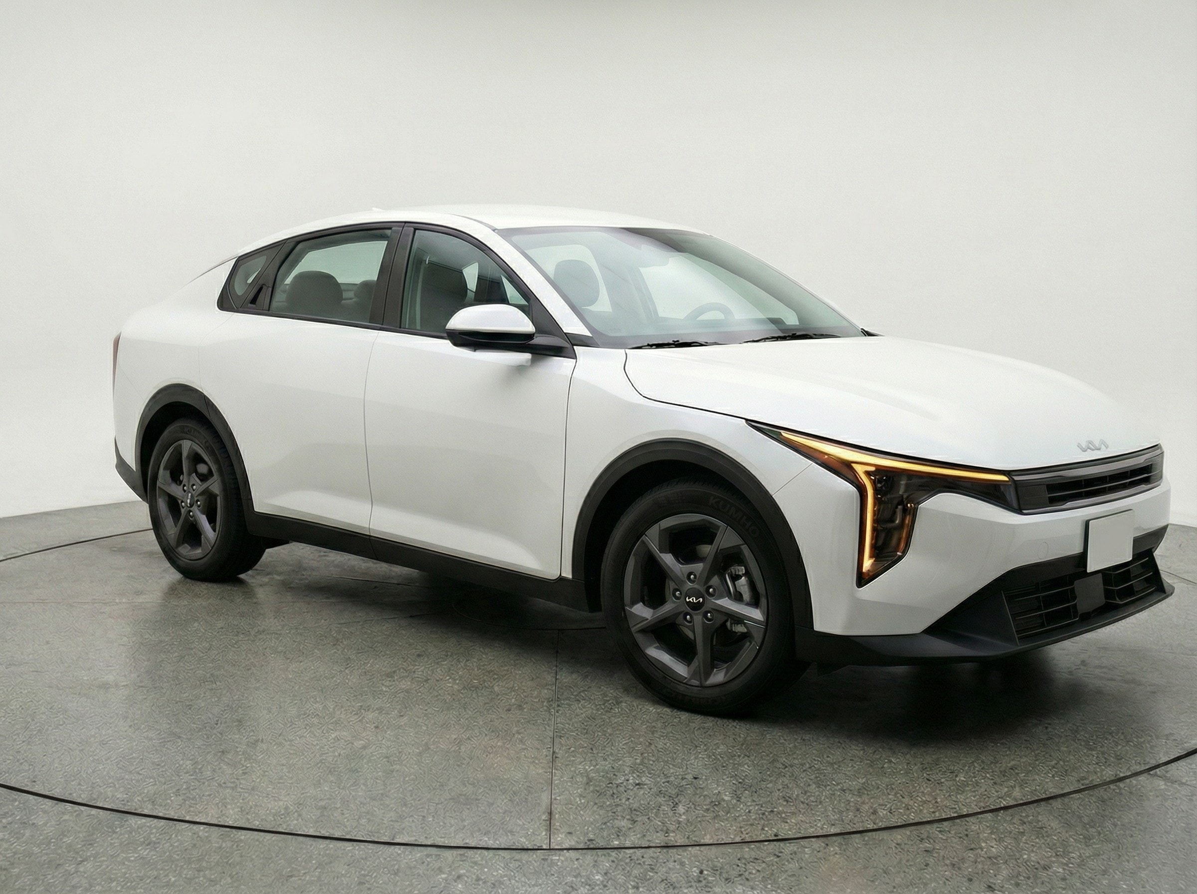 Thumbnail: 2025 Kia K4 - 1