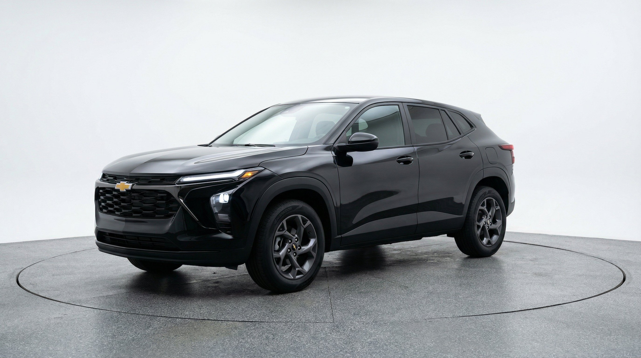 Thumbnail: 2025 Chevrolet Trax - 3