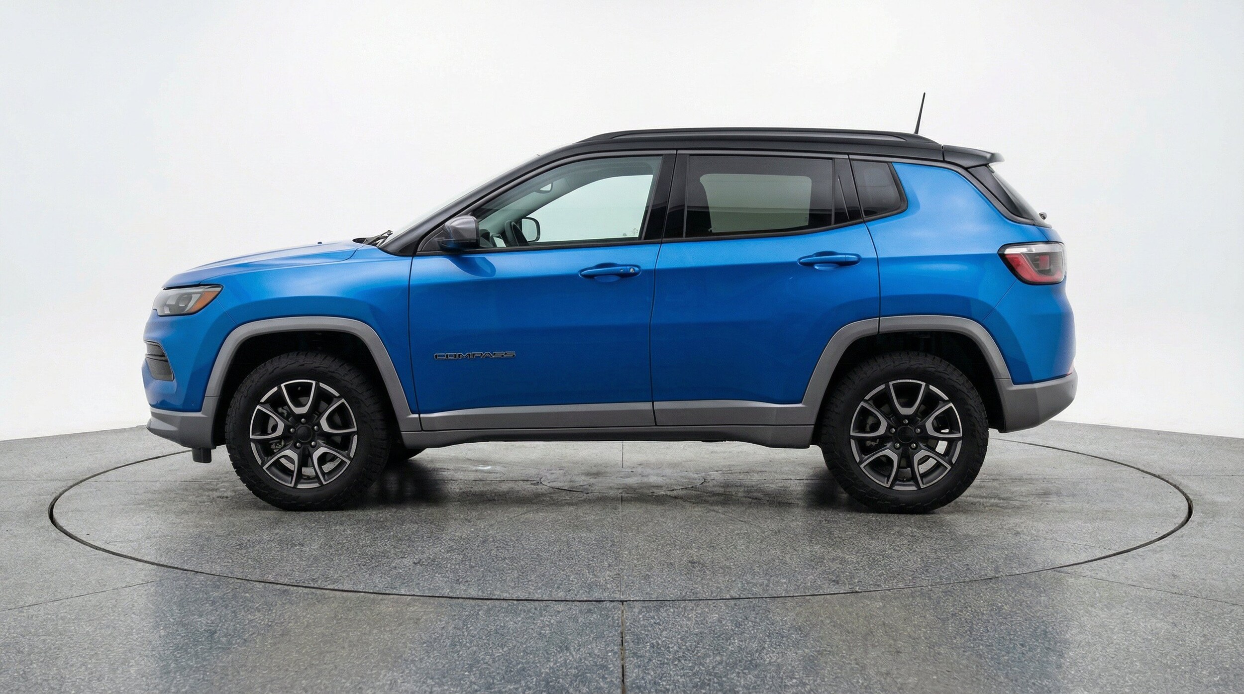Thumbnail: 2025 Jeep Compass - 5