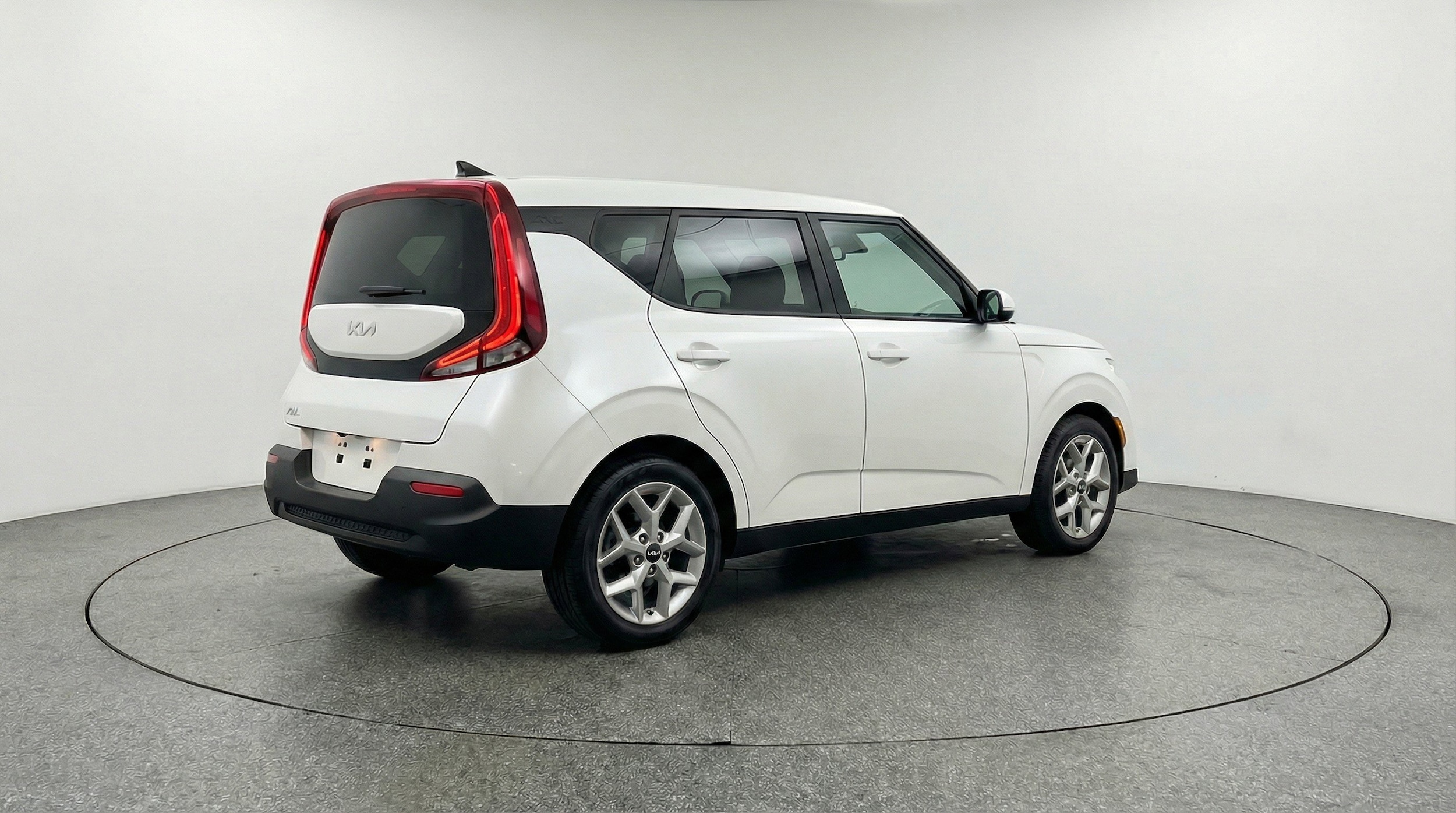 Thumbnail: 2025 Kia Soul - 9