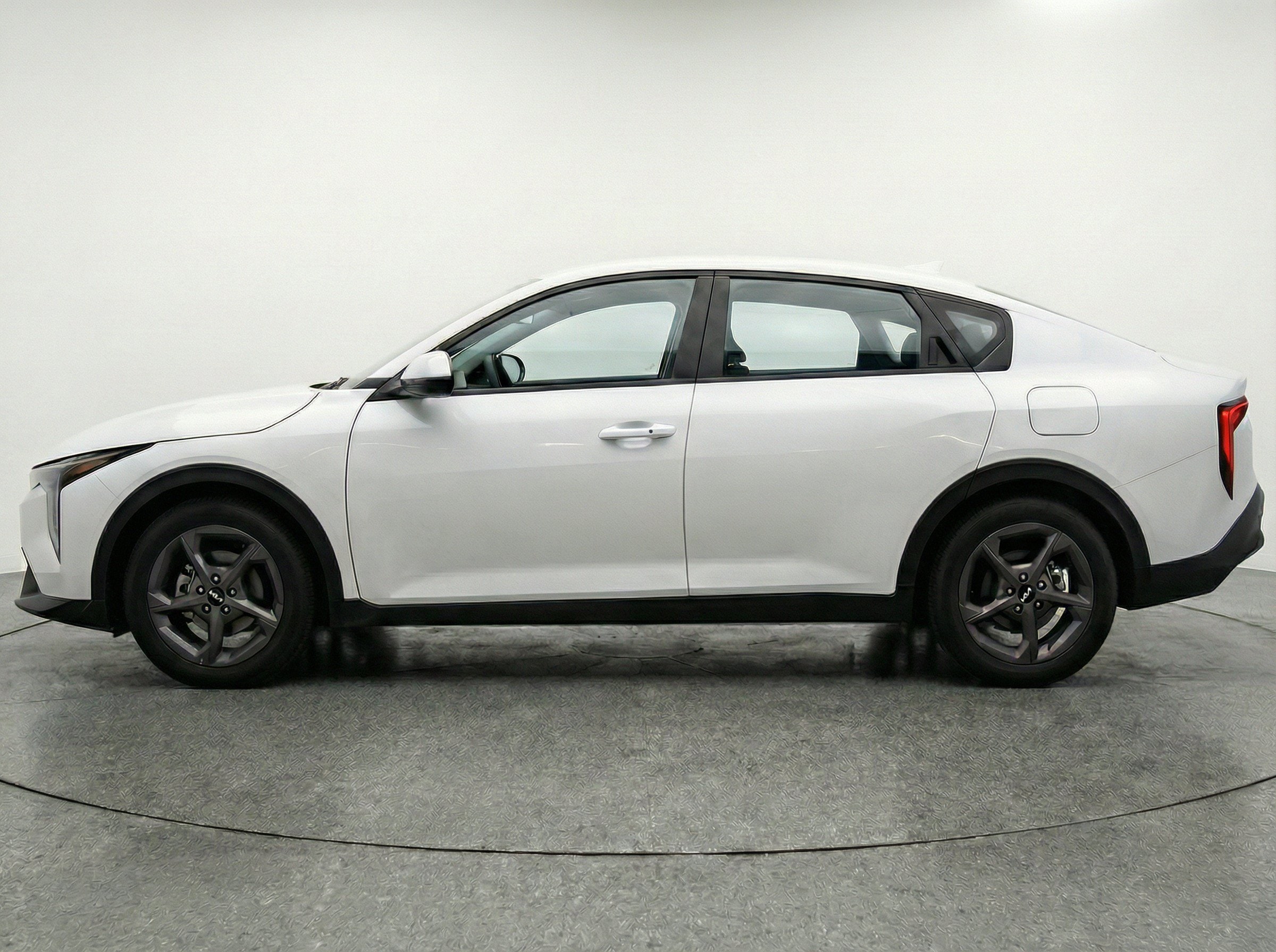 Thumbnail: 2025 Kia K4 - 5