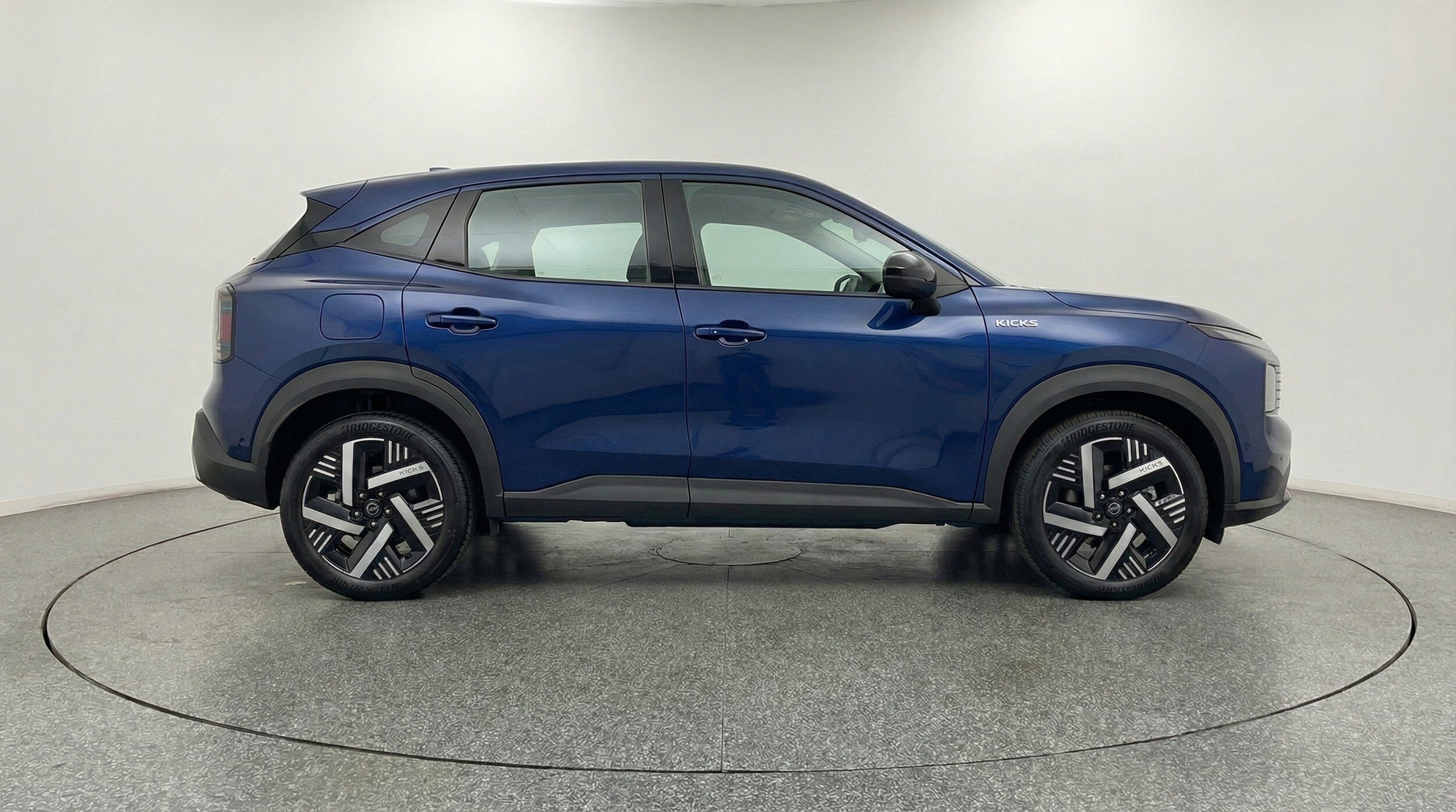 Thumbnail: 2026 Nissan Kicks - 11