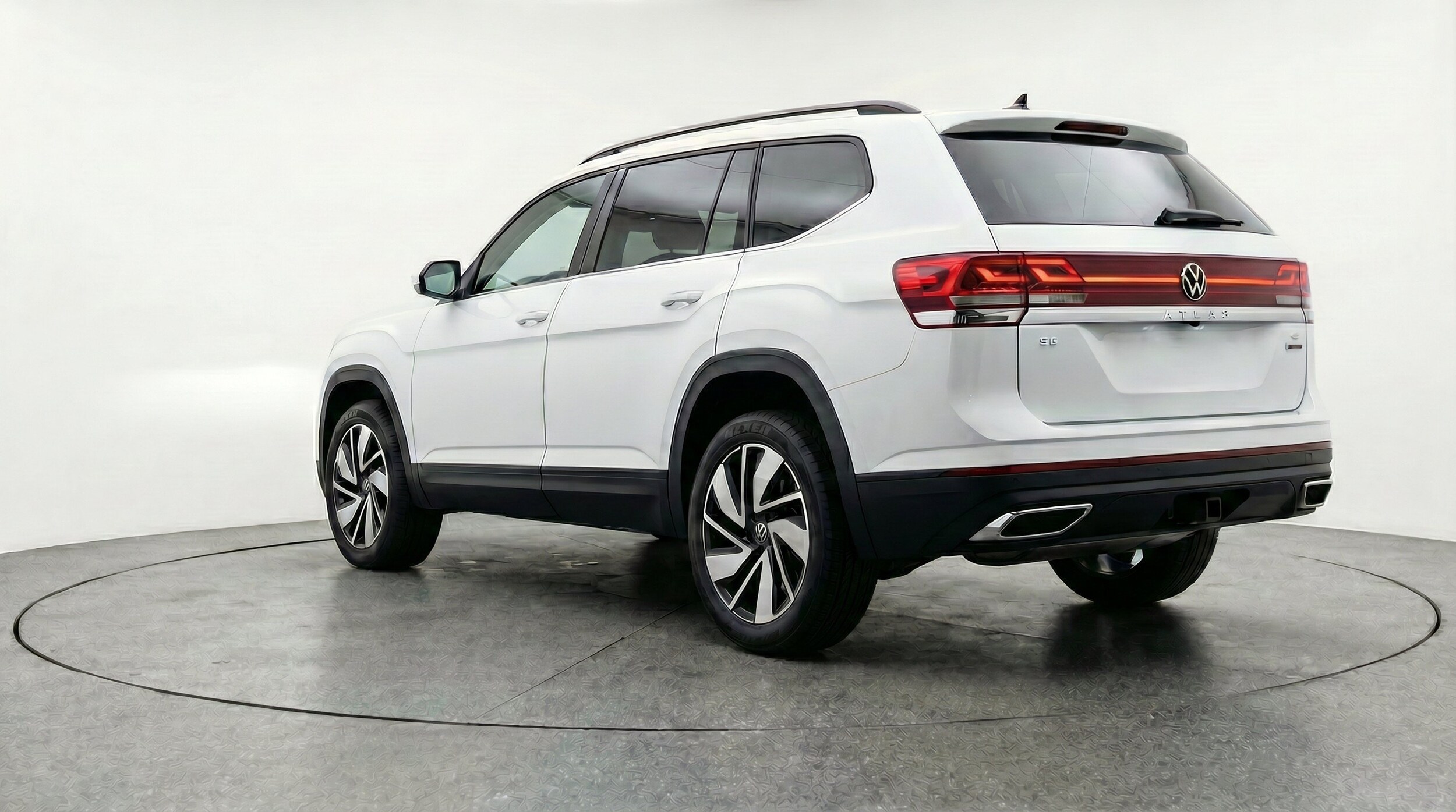 Thumbnail: 2026 Volkswagen Atlas - 6