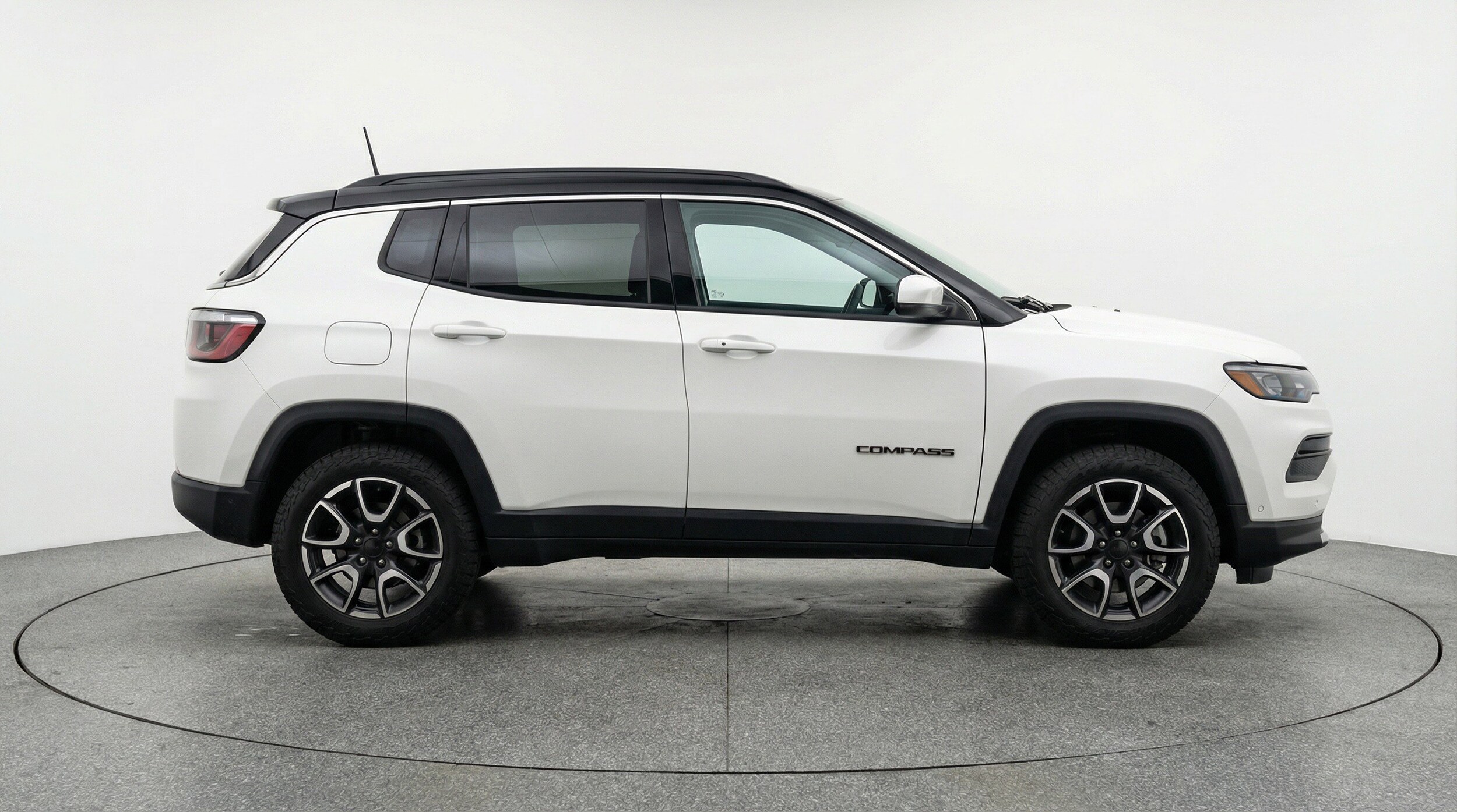 Thumbnail: 2025 Jeep Compass - 11