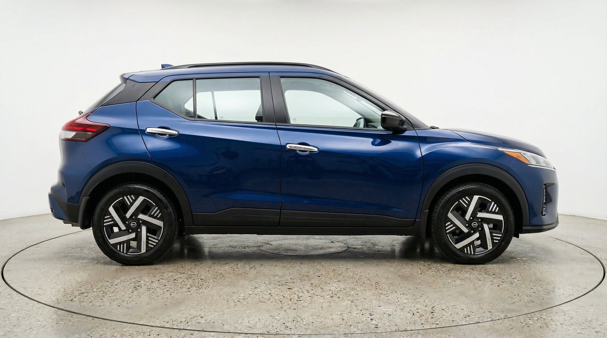 Thumbnail: 2026 Nissan Kicks - 11