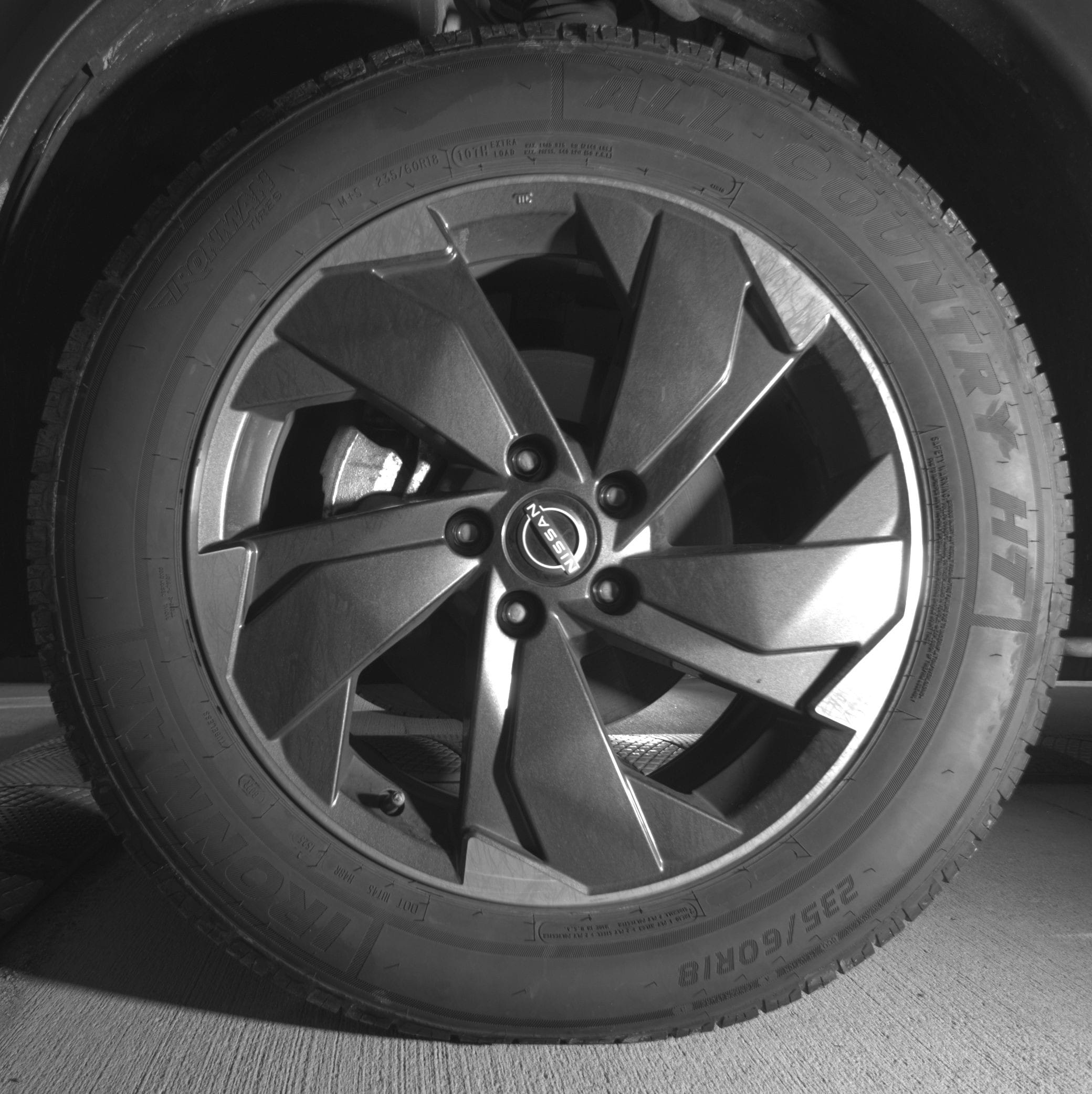 Thumbnail: 2025 Nissan Rogue - 9