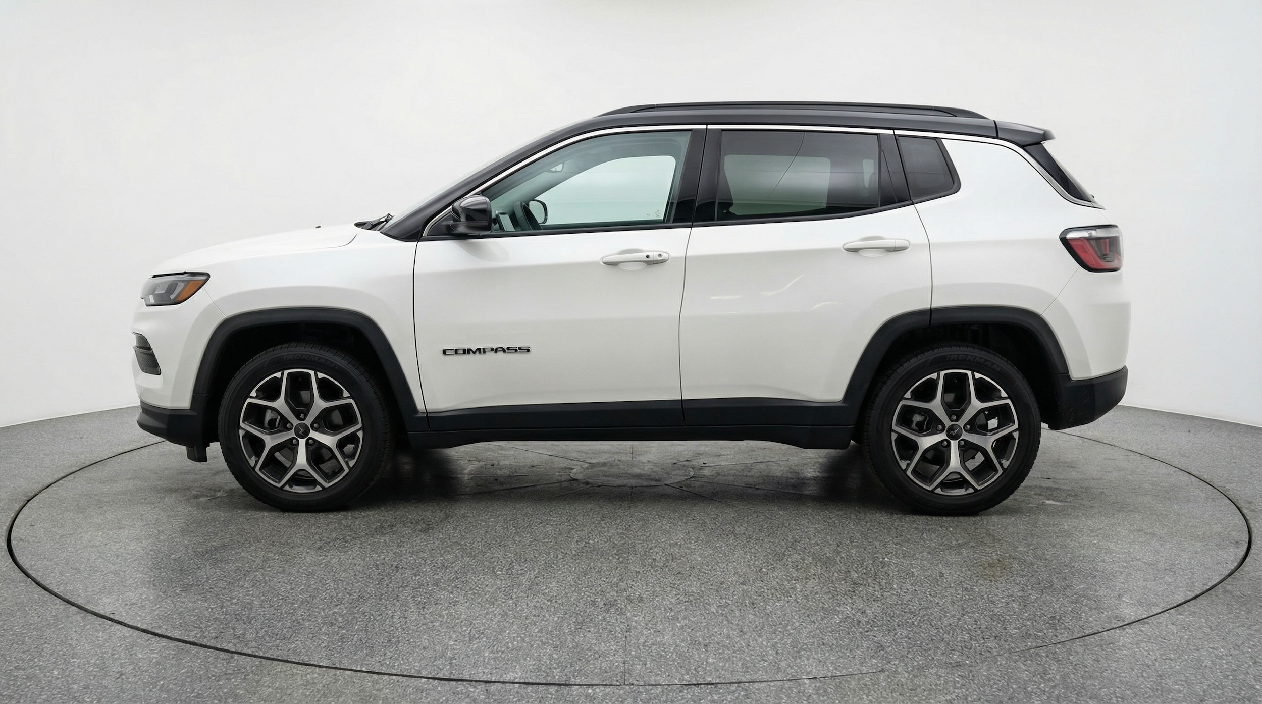 Thumbnail: 2025 Jeep Compass - 4