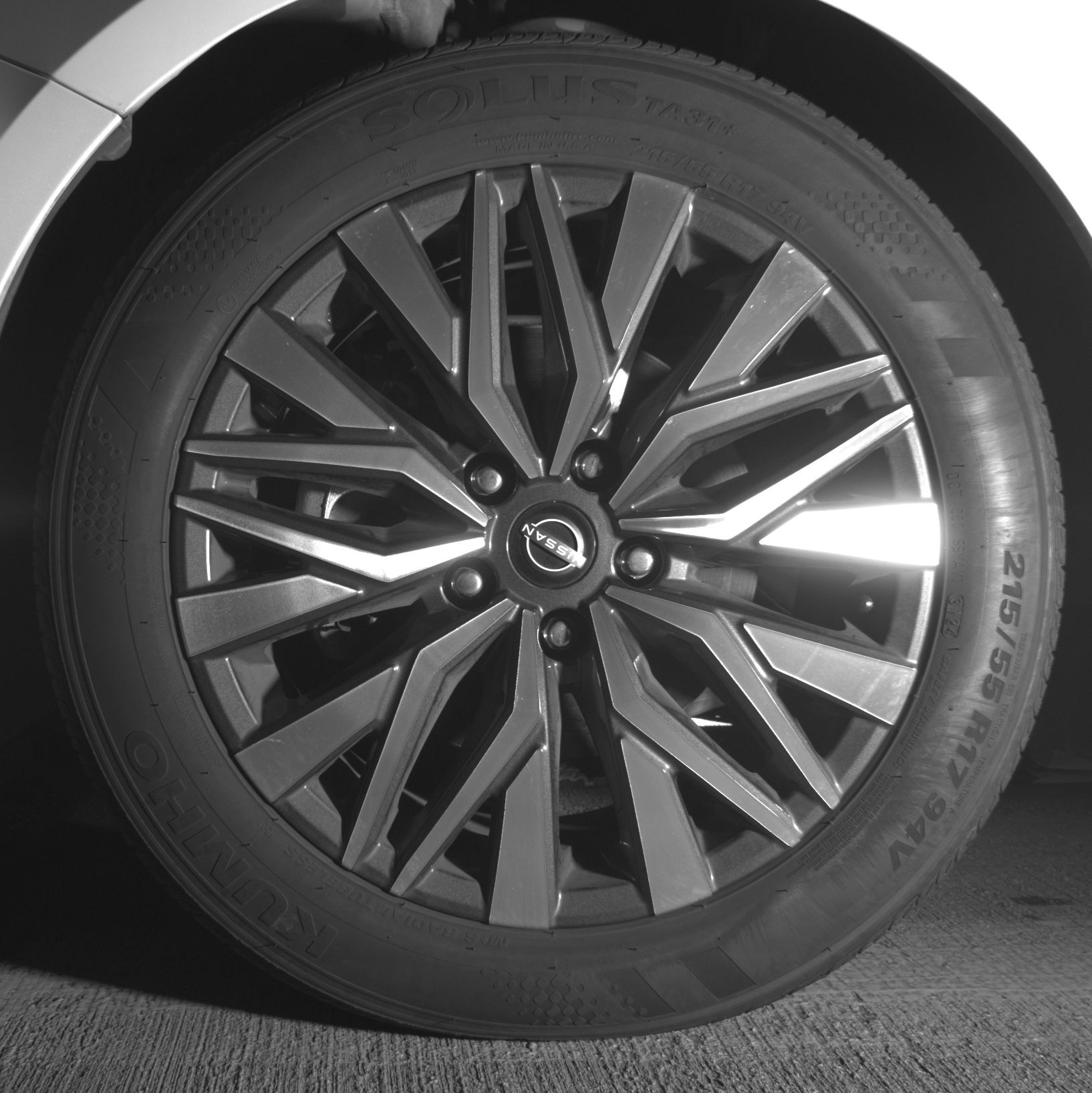 Thumbnail: 2025 Nissan Altima - 9