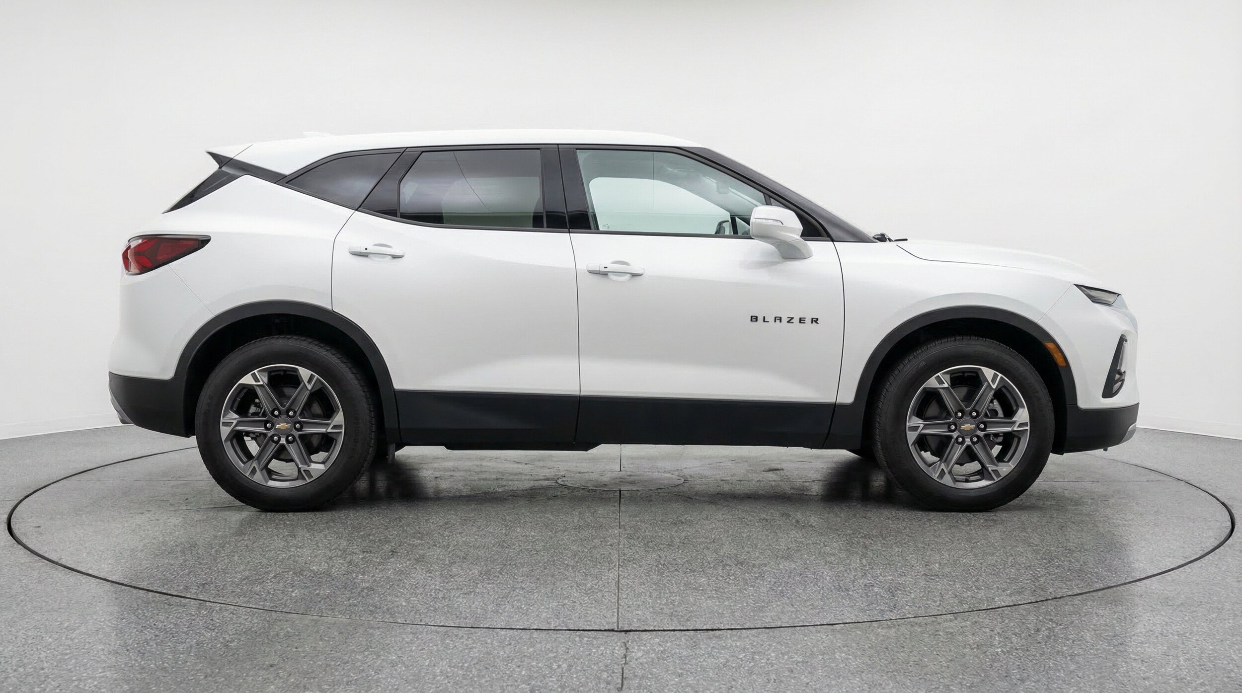 Thumbnail: 2025 Chevrolet Blazer - 10