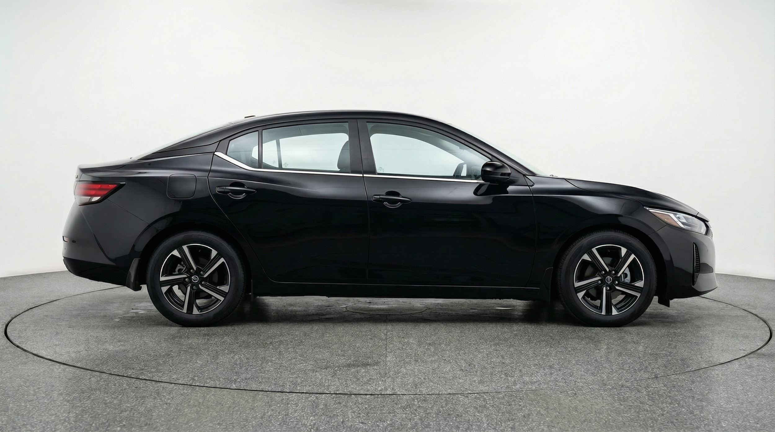 Thumbnail: 2025 Nissan Sentra - 8