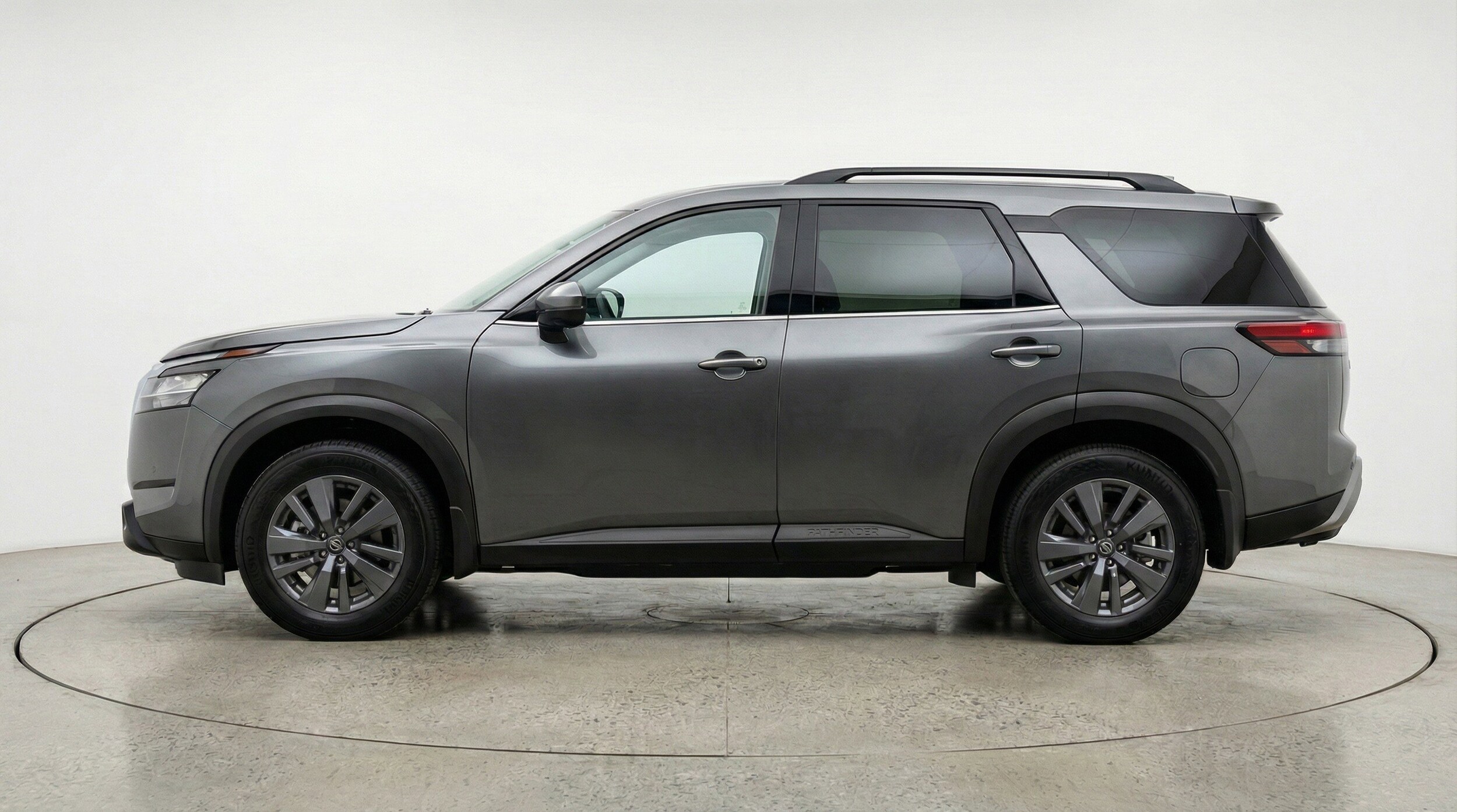 Thumbnail: 2025 Nissan Pathfinder - 5