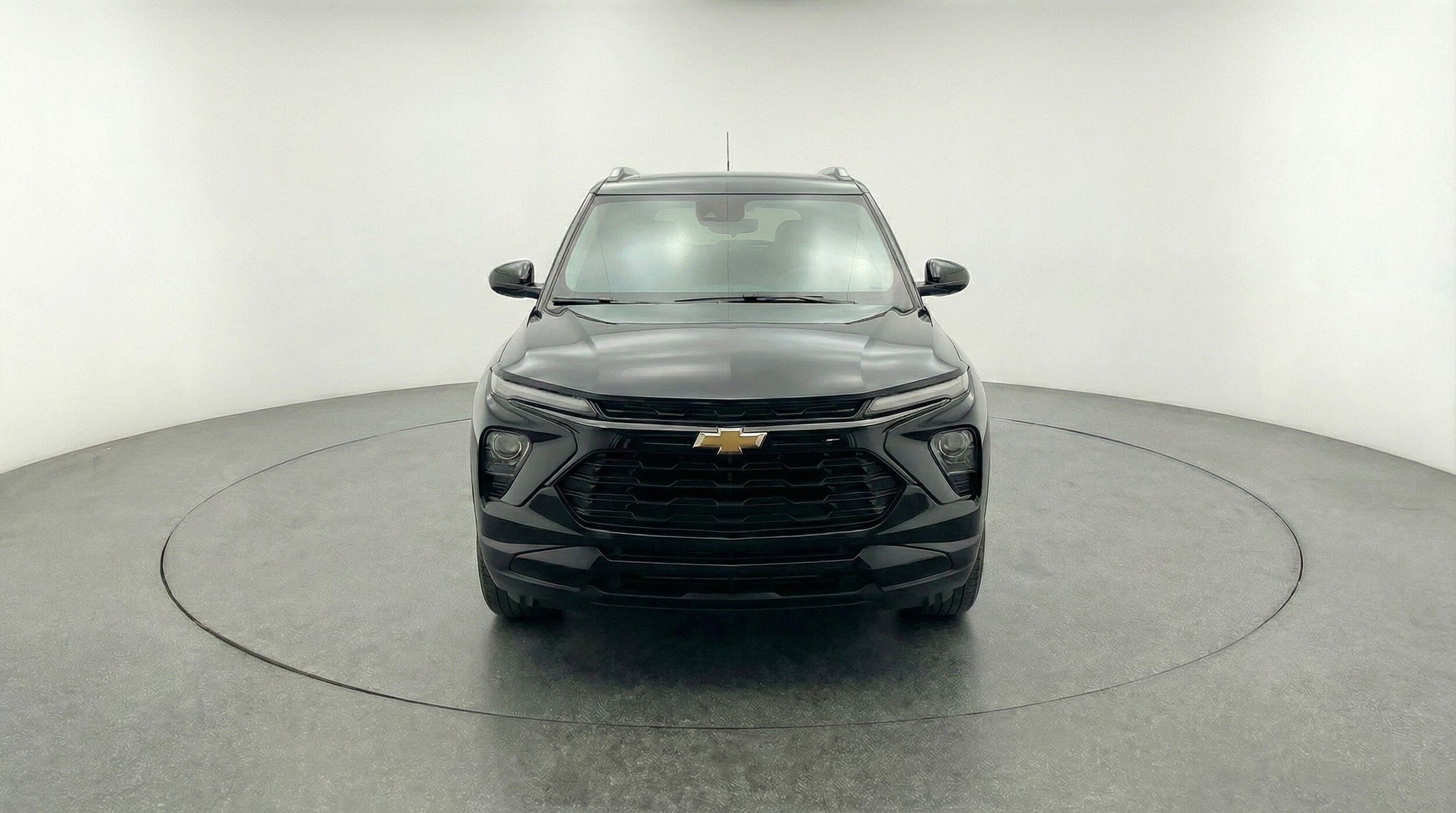 Thumbnail: 2025 Chevrolet TrailBlazer - 2