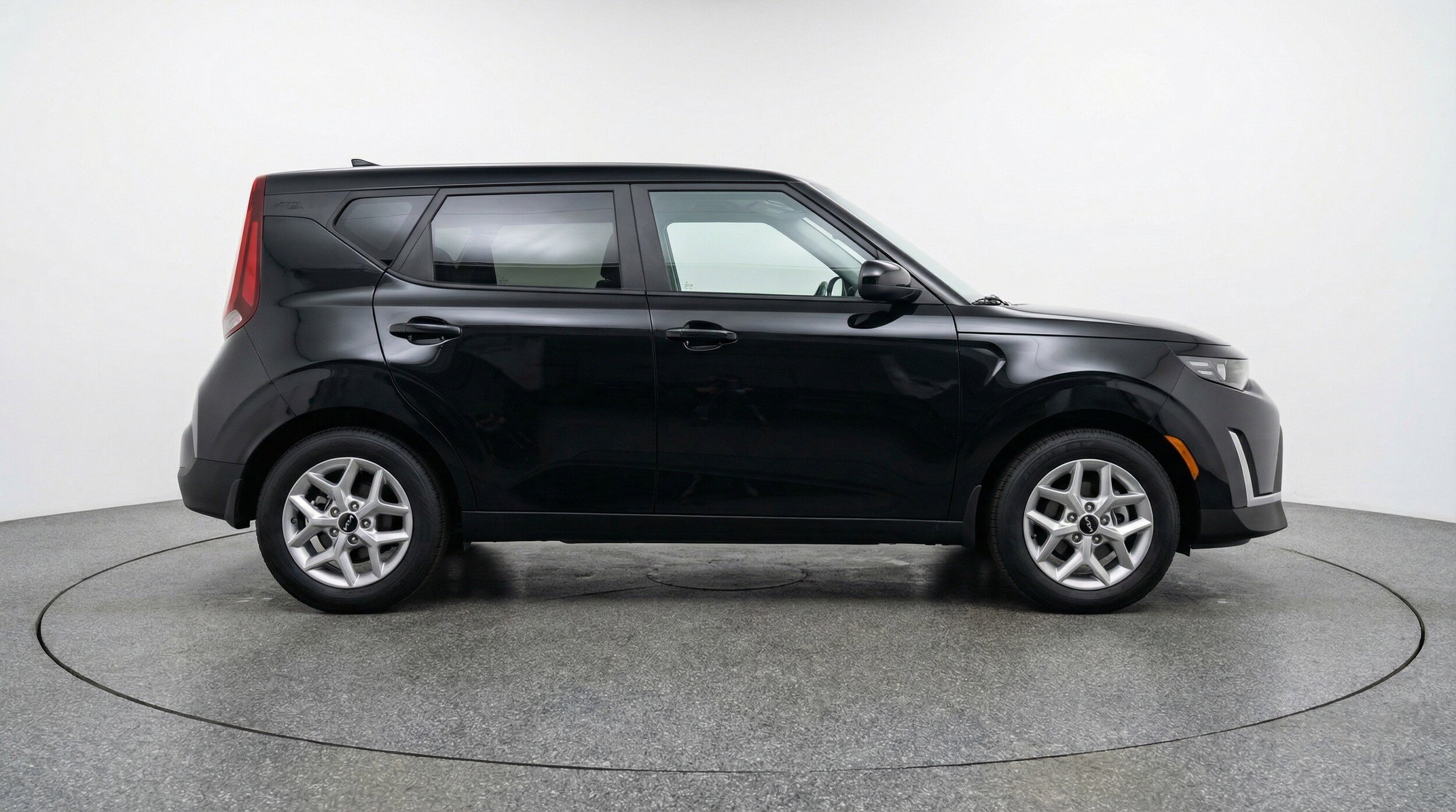 Thumbnail: 2025 Kia Soul - 11