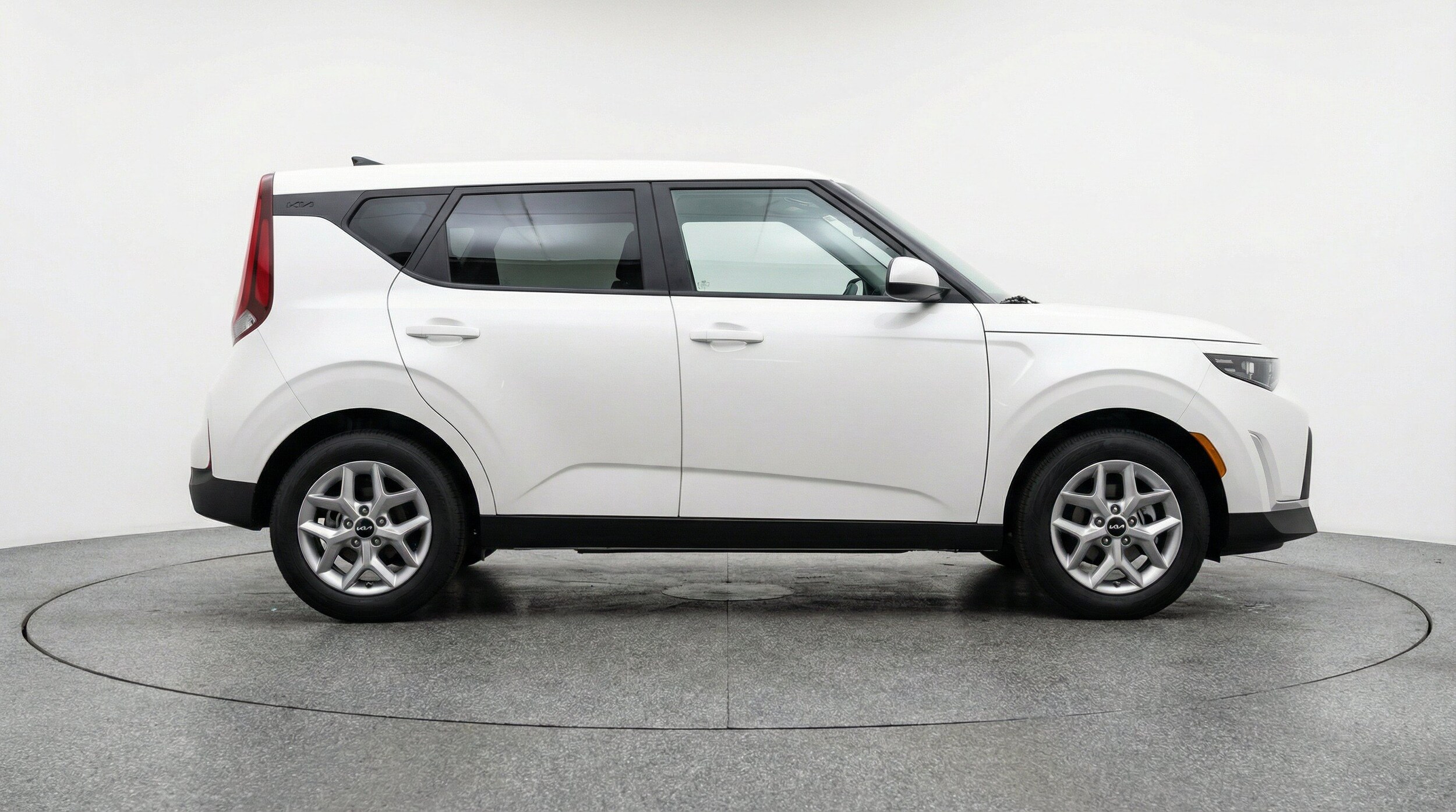 Thumbnail: 2025 Kia Soul - 11