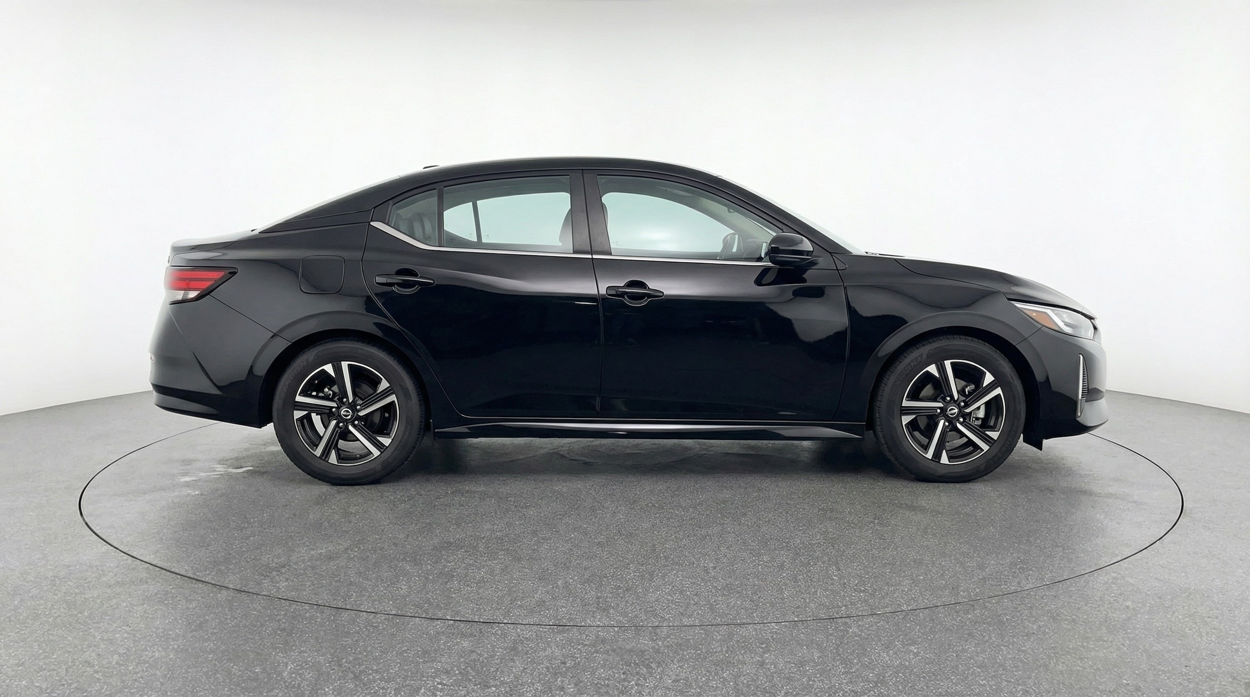 Thumbnail: 2025 Nissan Sentra - 8