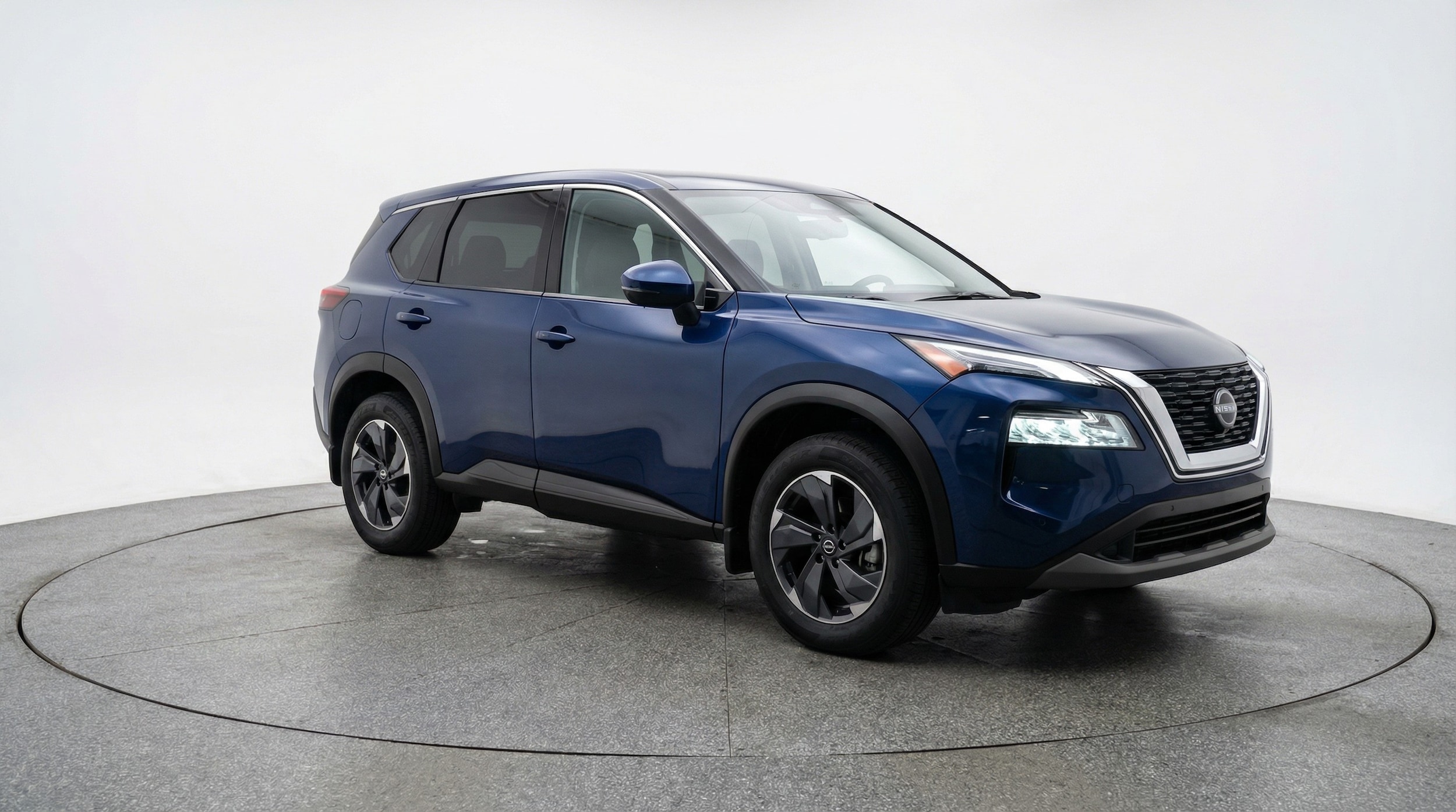 Thumbnail: 2025 Nissan Rogue - 1