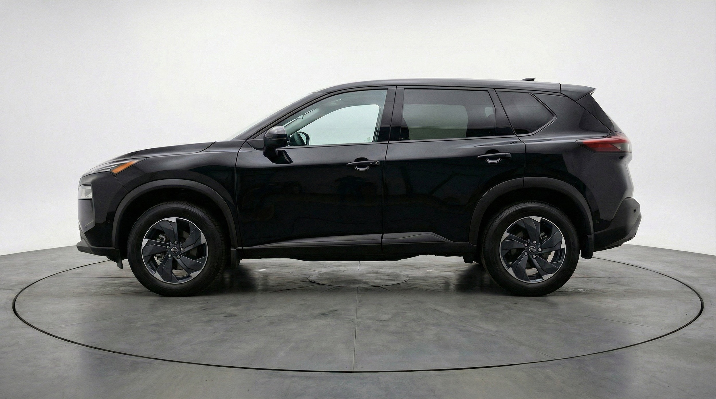 Thumbnail: 2025 Nissan Rogue - 5