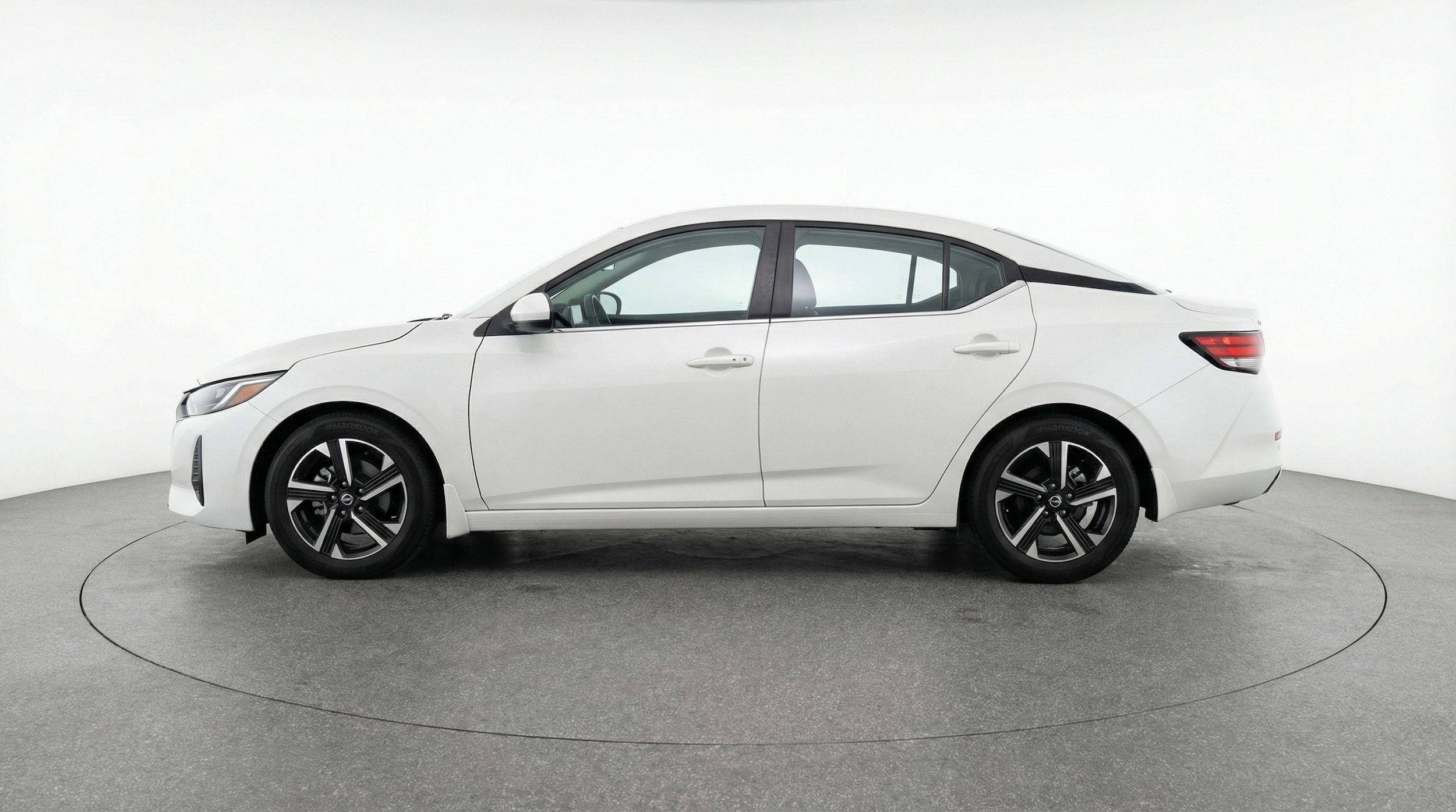 Thumbnail: 2025 Nissan Sentra - 4