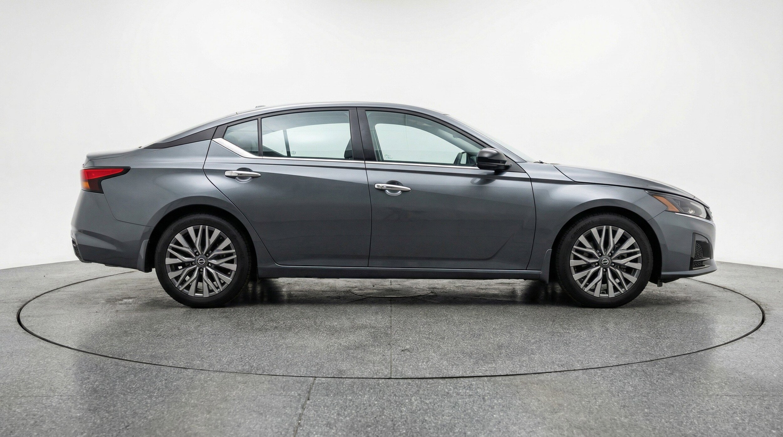 Thumbnail: 2025 Nissan Altima - 11