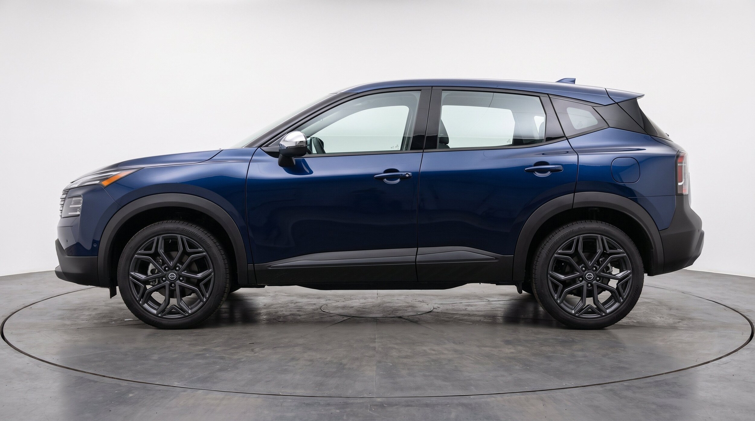Thumbnail: 2026 Nissan Kicks - 5