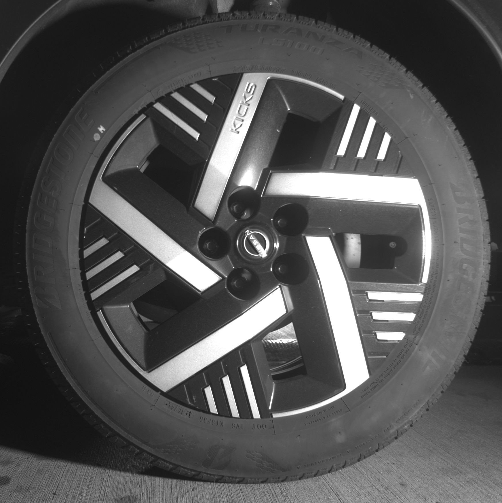 Thumbnail: 2025 Nissan Kicks - 14