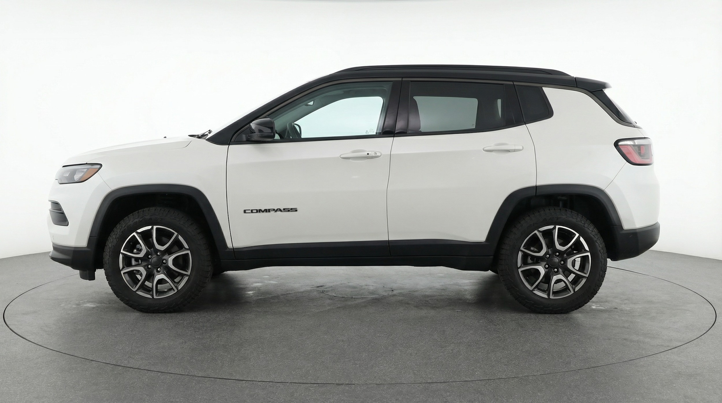 Thumbnail: 2025 Jeep Compass - 4