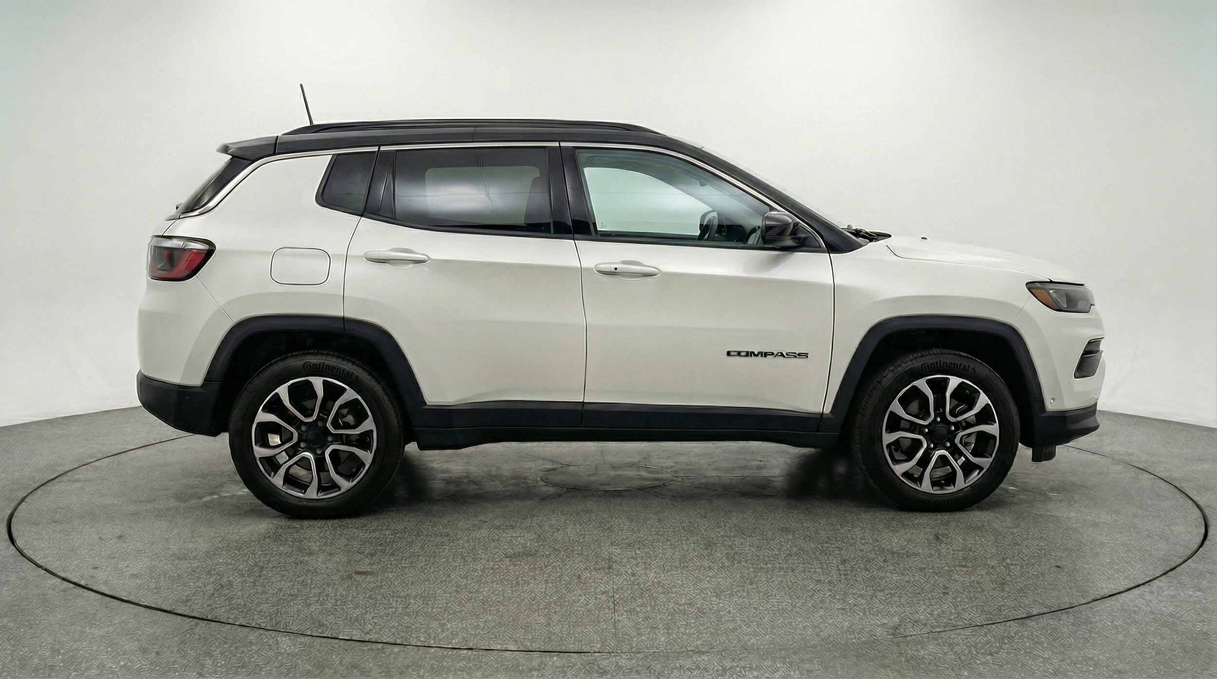 Thumbnail: 2025 Jeep Compass - 8